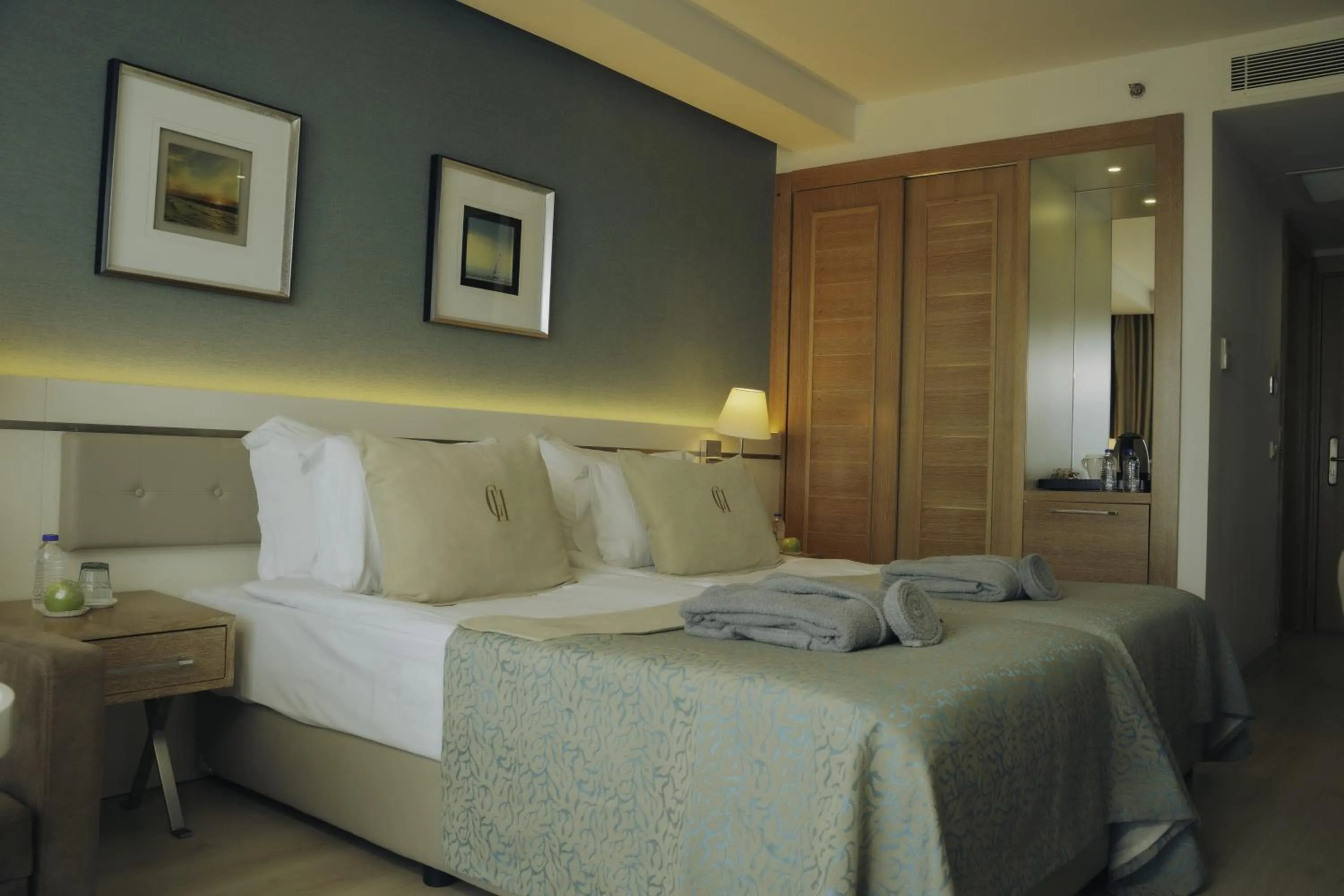 Bedroom in Castival Hotel