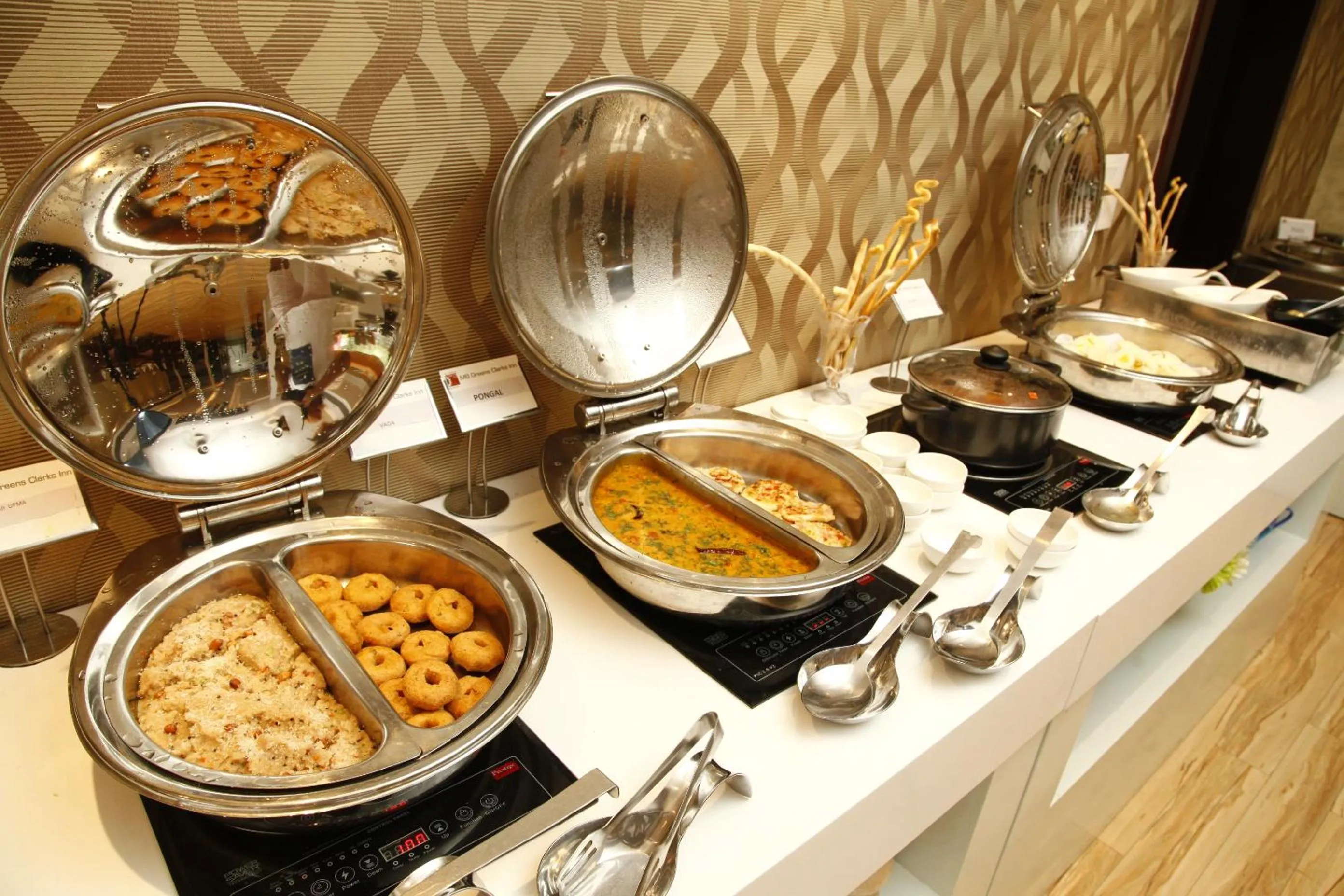 Breakfast in Jay Clarks Exotica