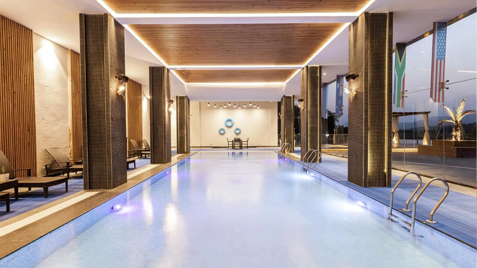 Swimming pool in Jay Clarks Exotica