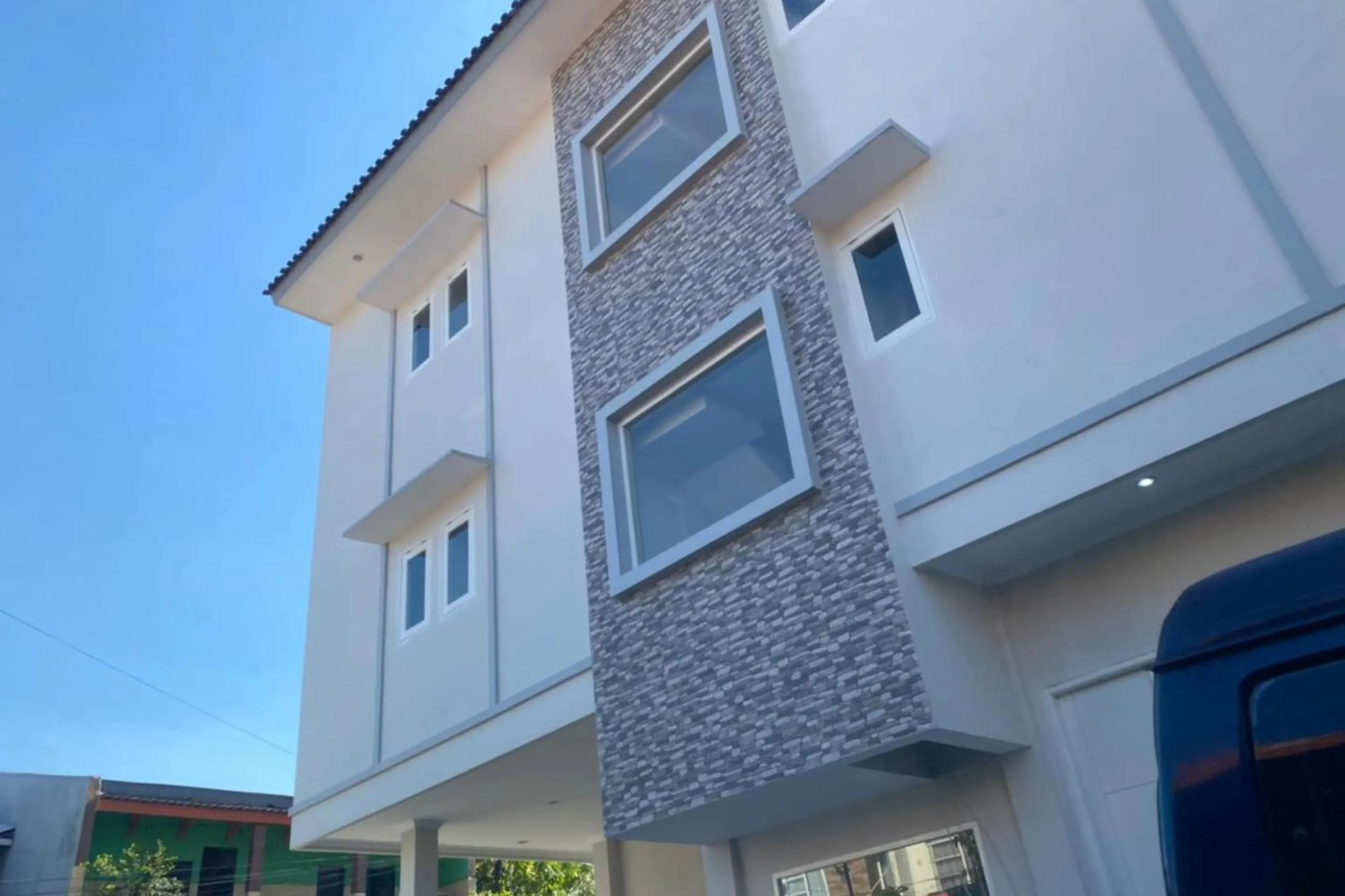 Facade/entrance in Hotel O Dkp 32