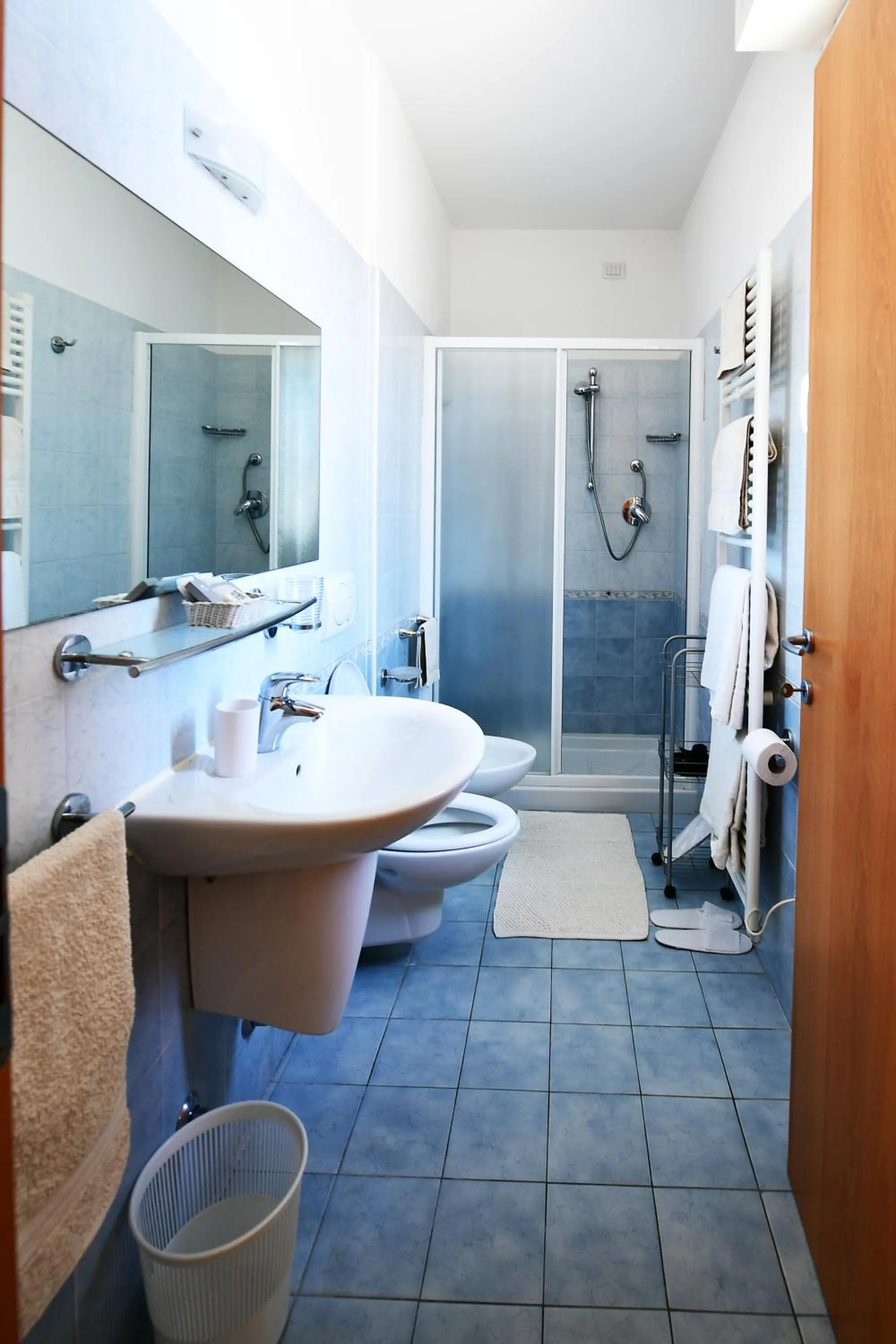 Shower in Residence Marlin