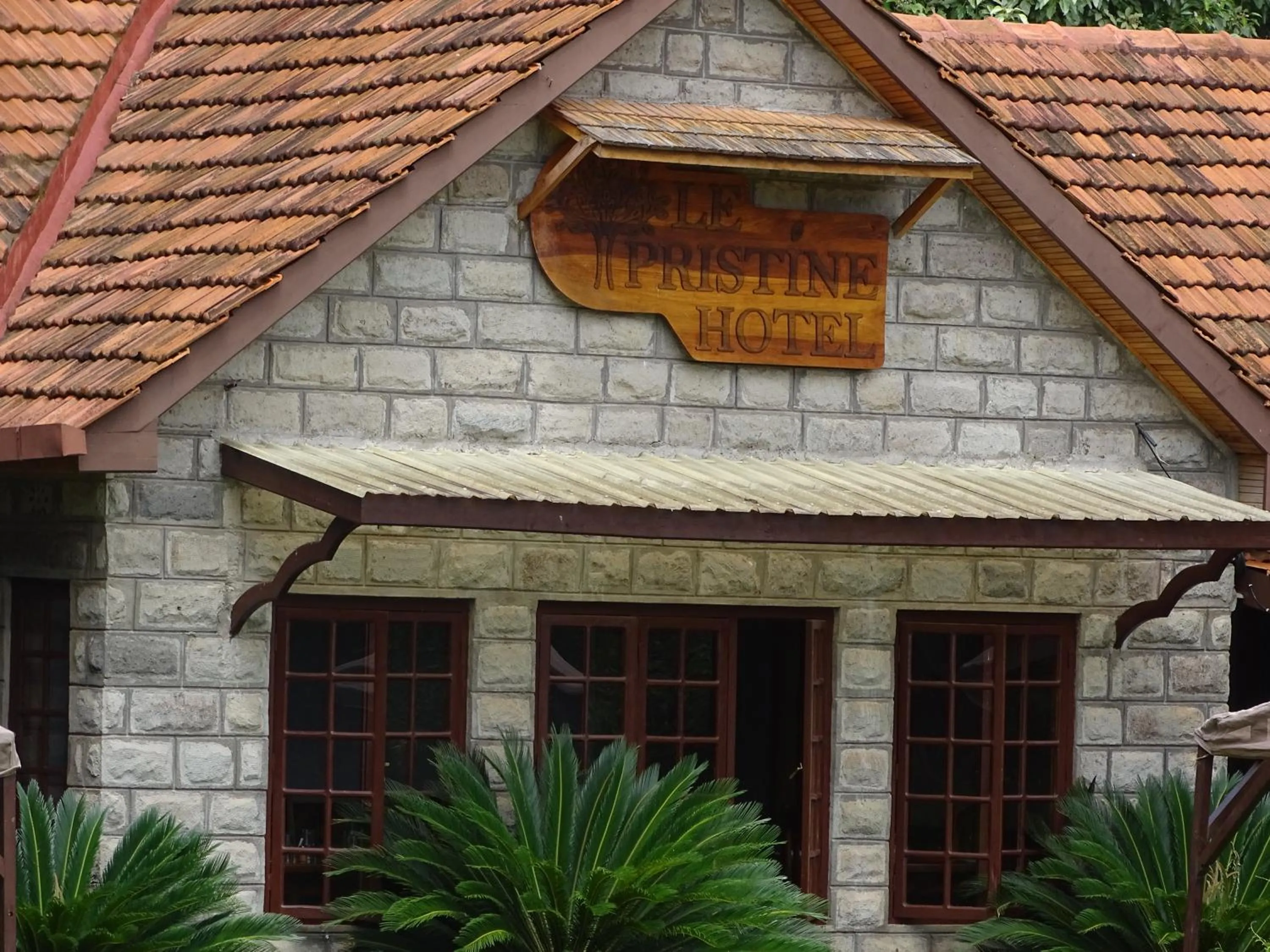 Property building in Le Pristine Wellness and Healing Hotel