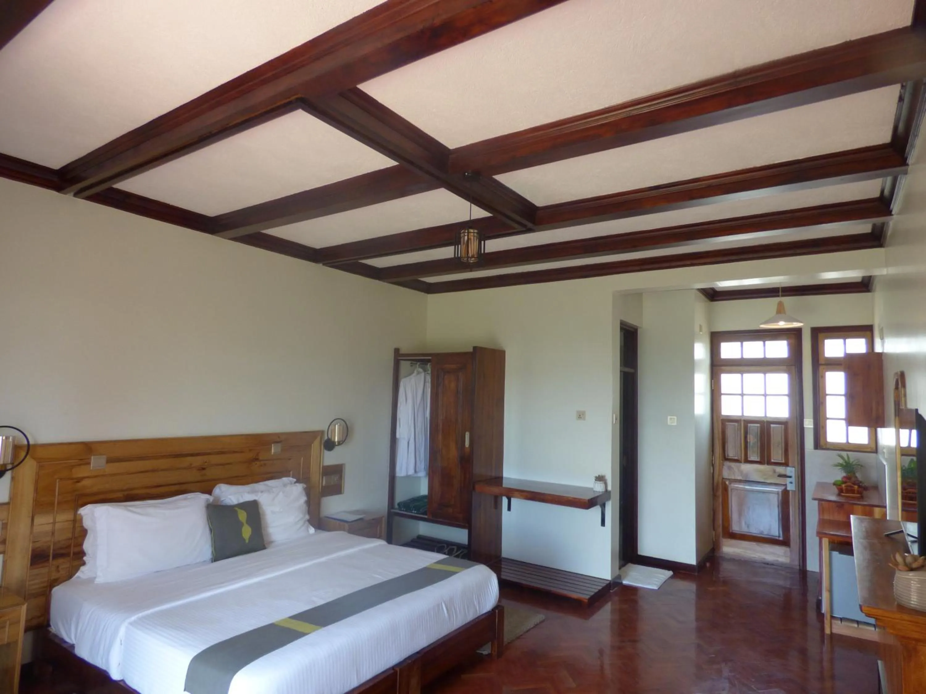 Bedroom, Bed in Le Pristine Wellness and Healing Hotel