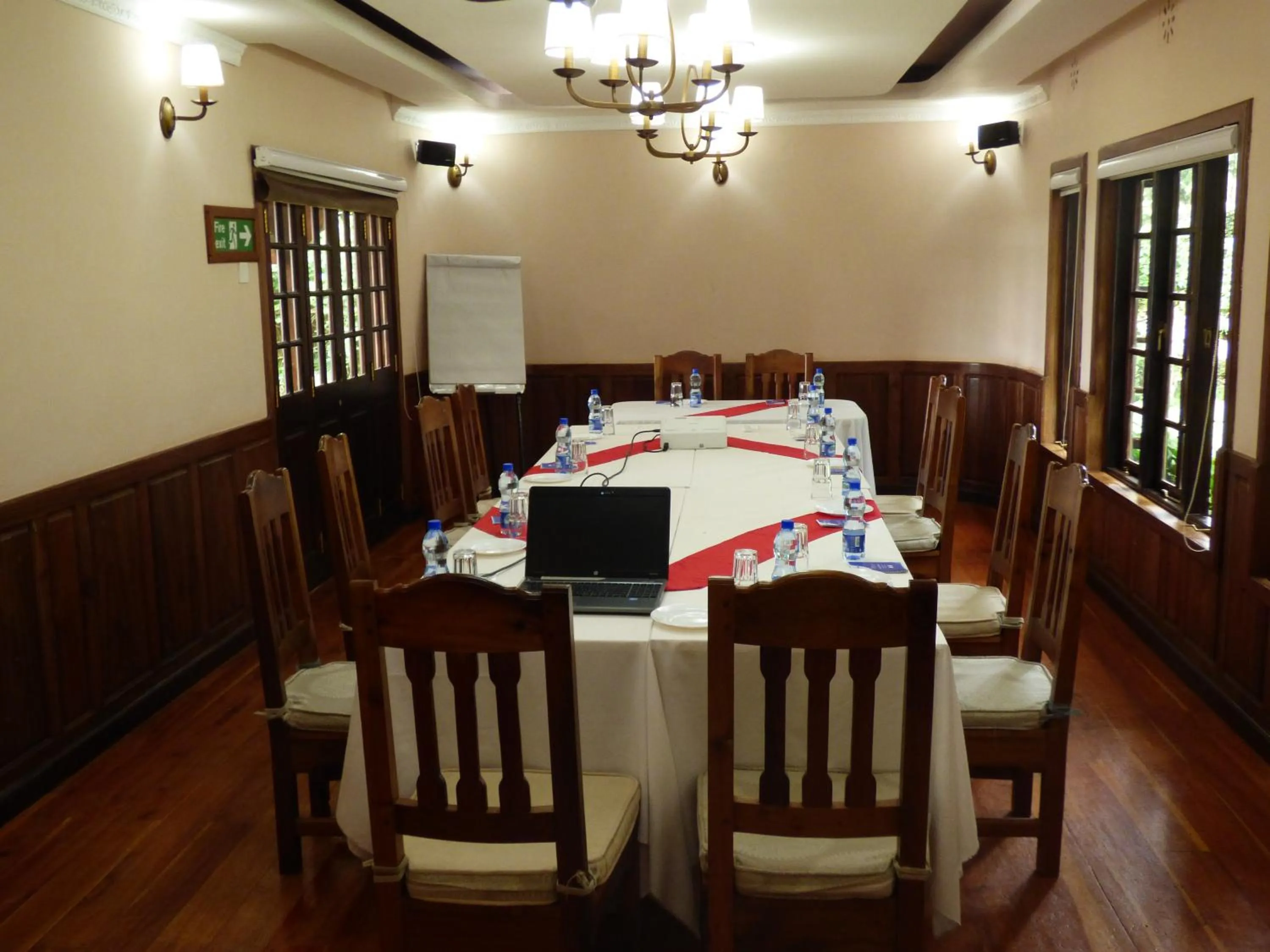 Meeting/conference room in Le Pristine Wellness and Healing Hotel