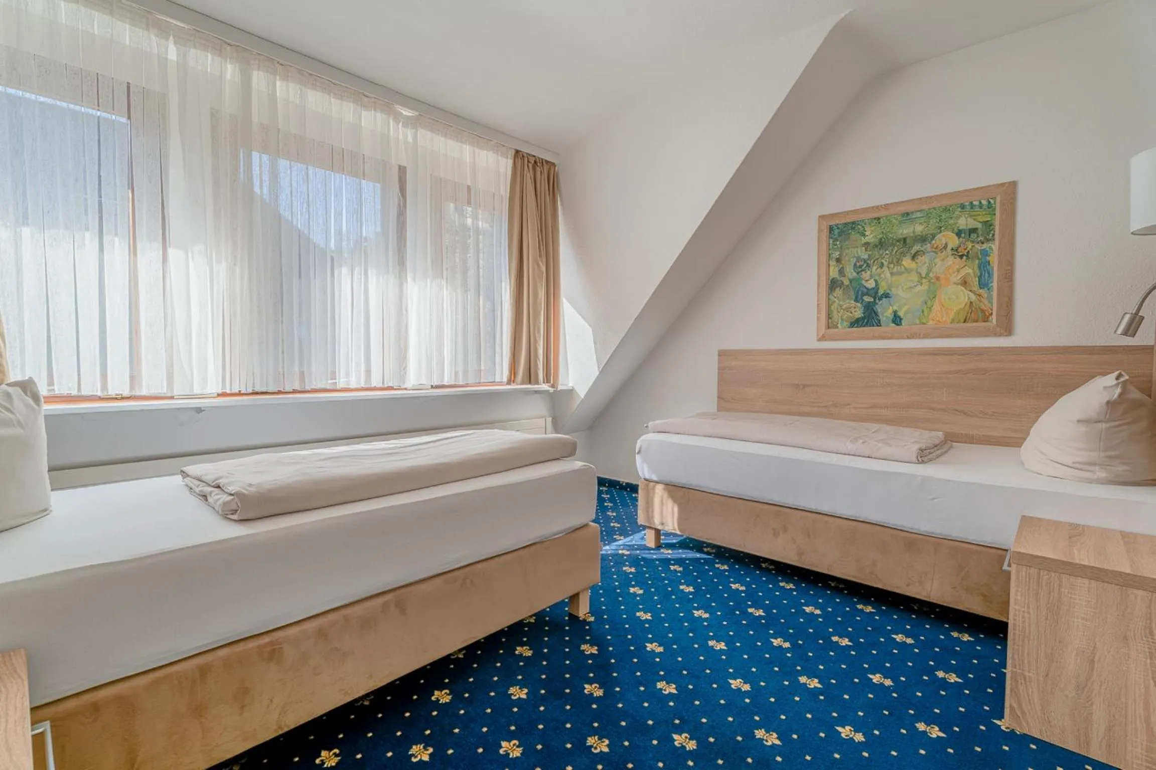 Bedroom, Bed in Hotel Zur Heidschnucke