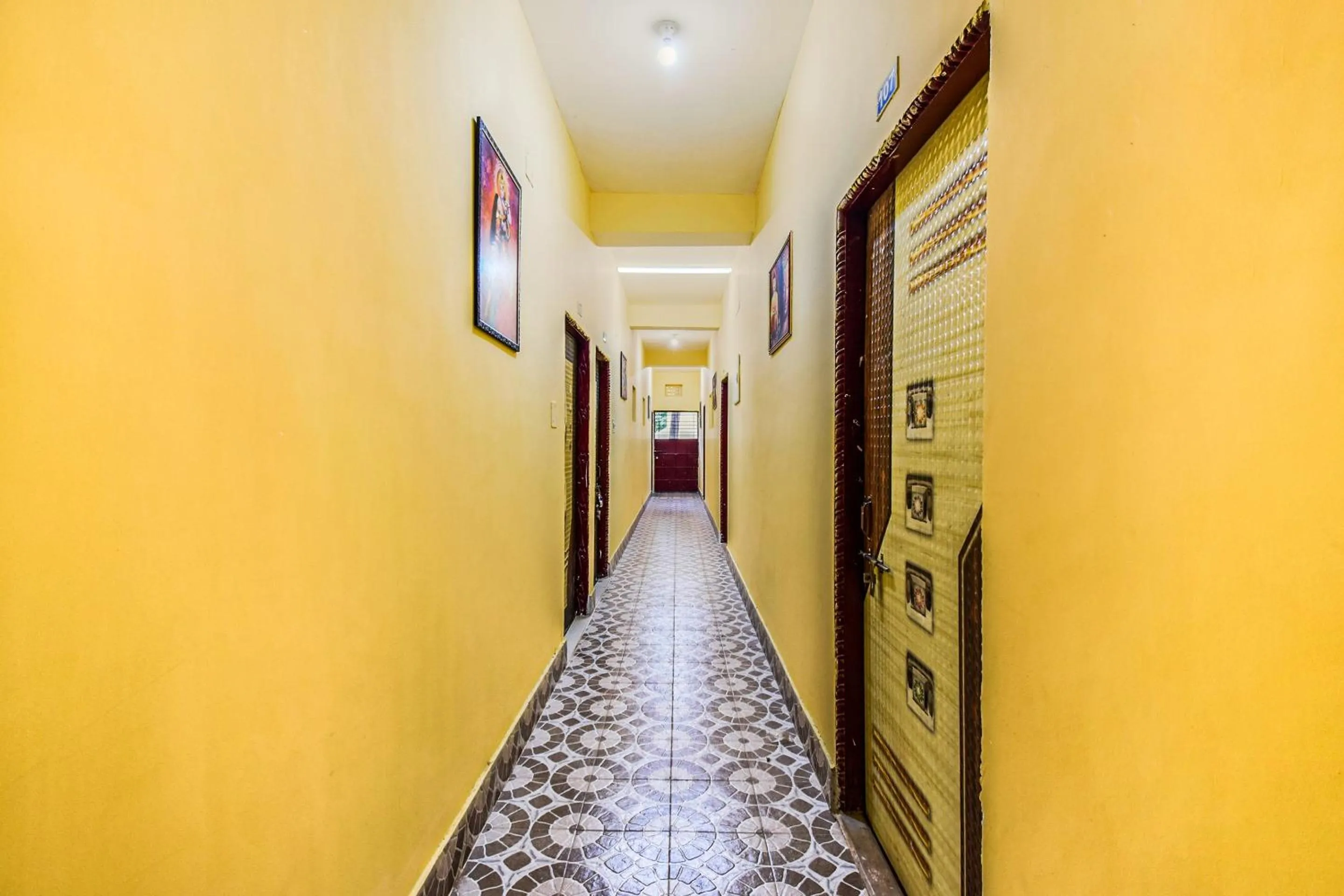 Lobby or reception in SPOT ON M R Plaza