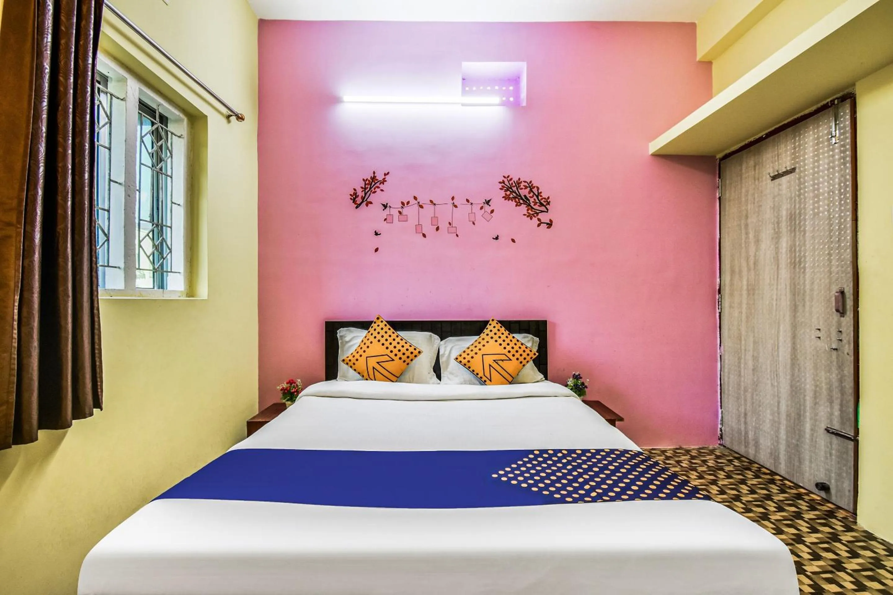 Bedroom, Bed in SPOT ON M R Plaza