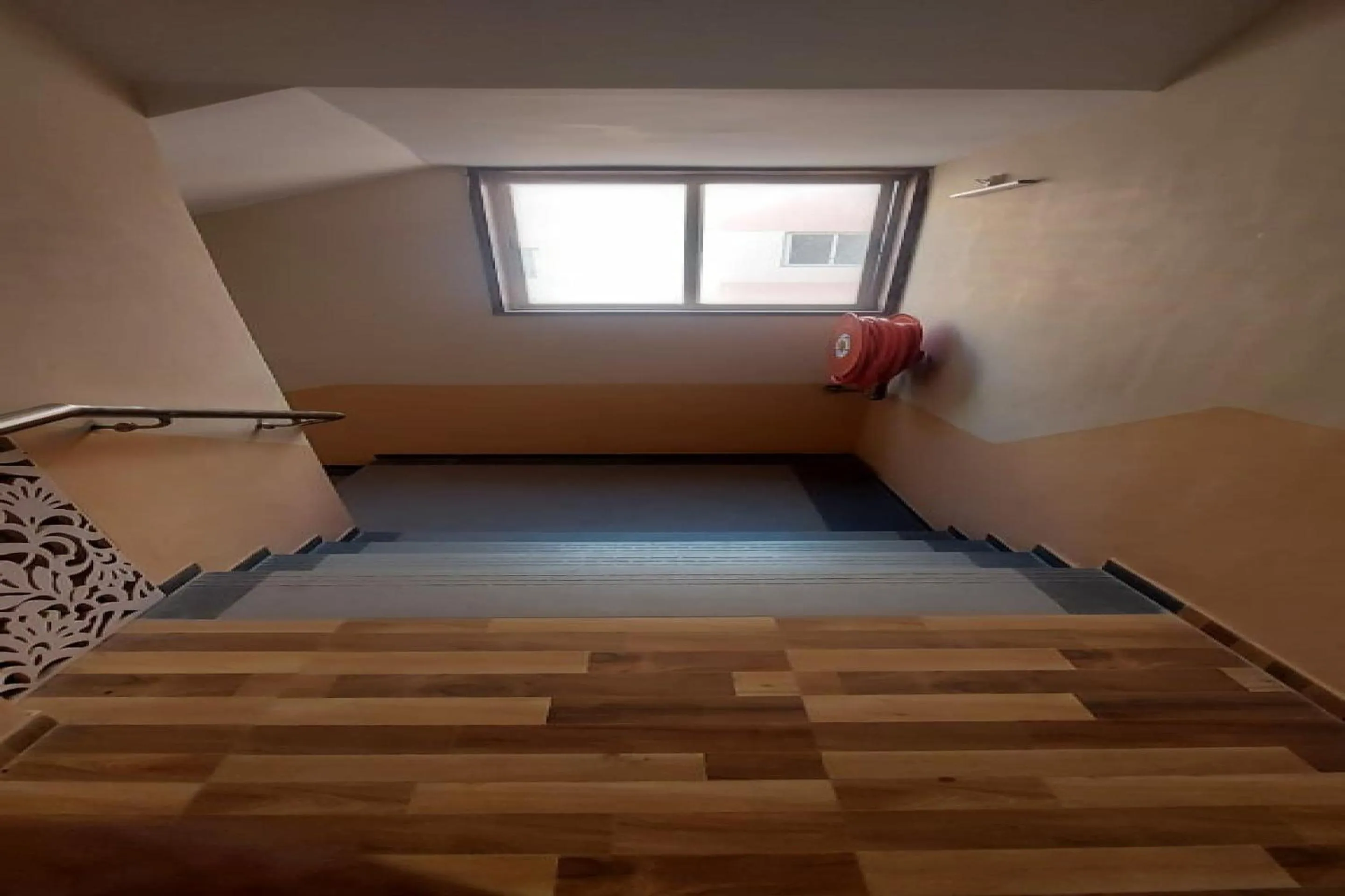 Lobby or reception in SPOT ON by OYO Shyam Dharamshala