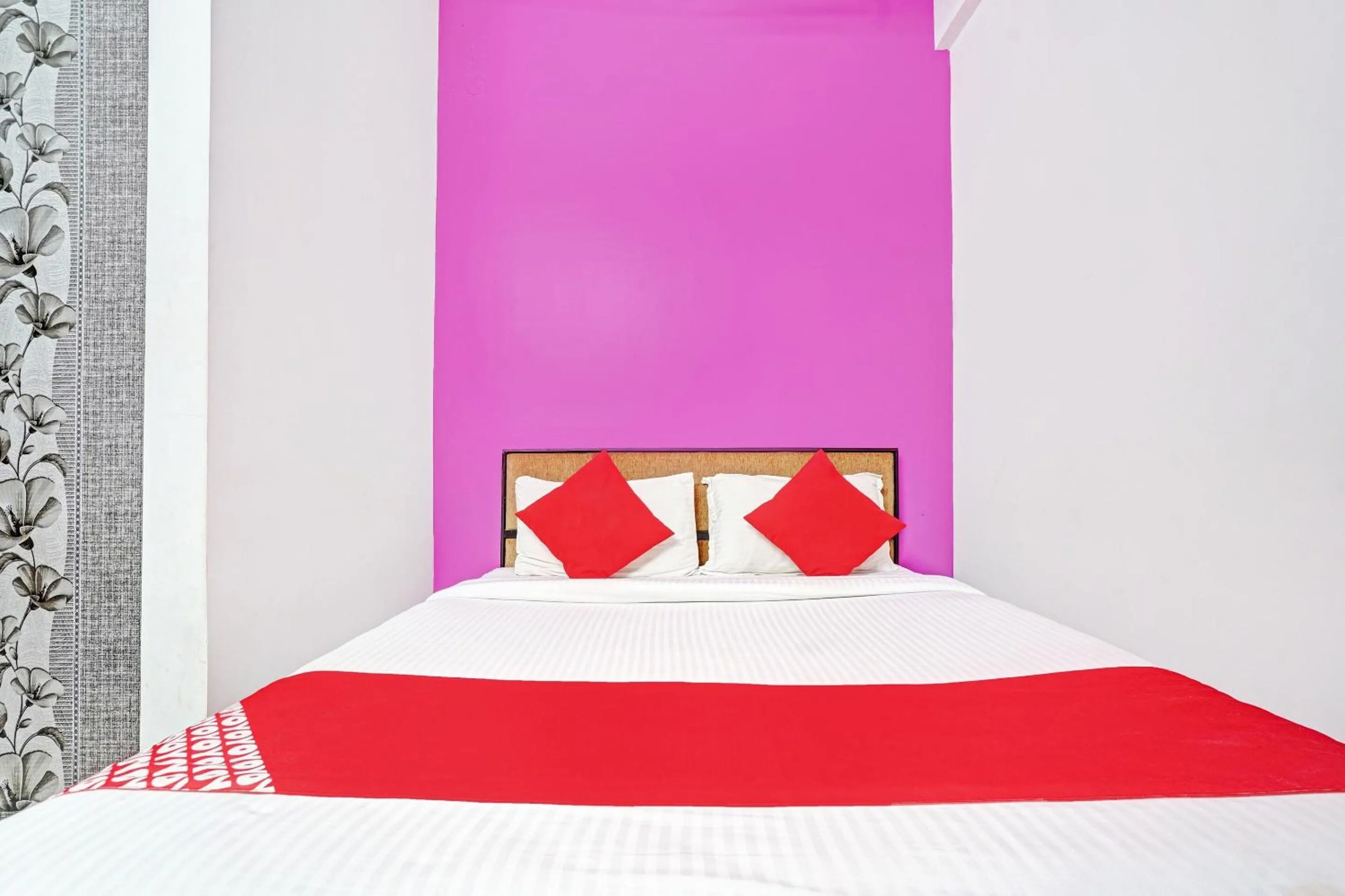 Bedroom in Hotel O Thaza