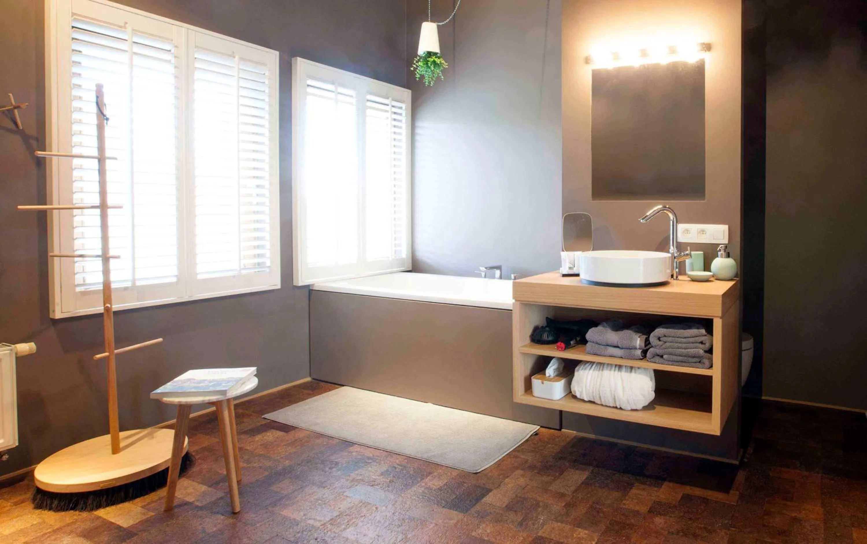 Bathroom in Hotel Restaurant Vous lé Vous