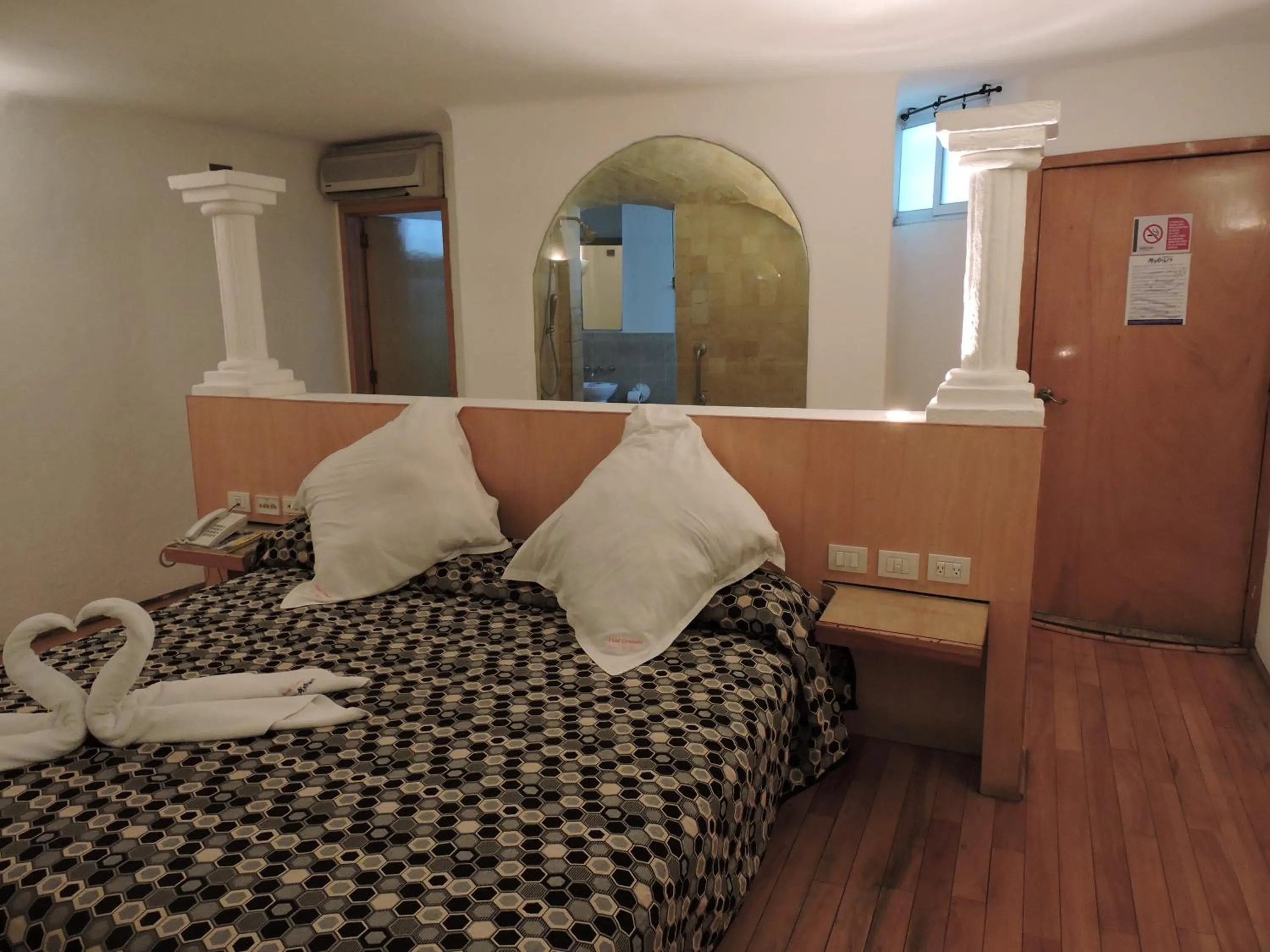 Bed in Motel Mykonos