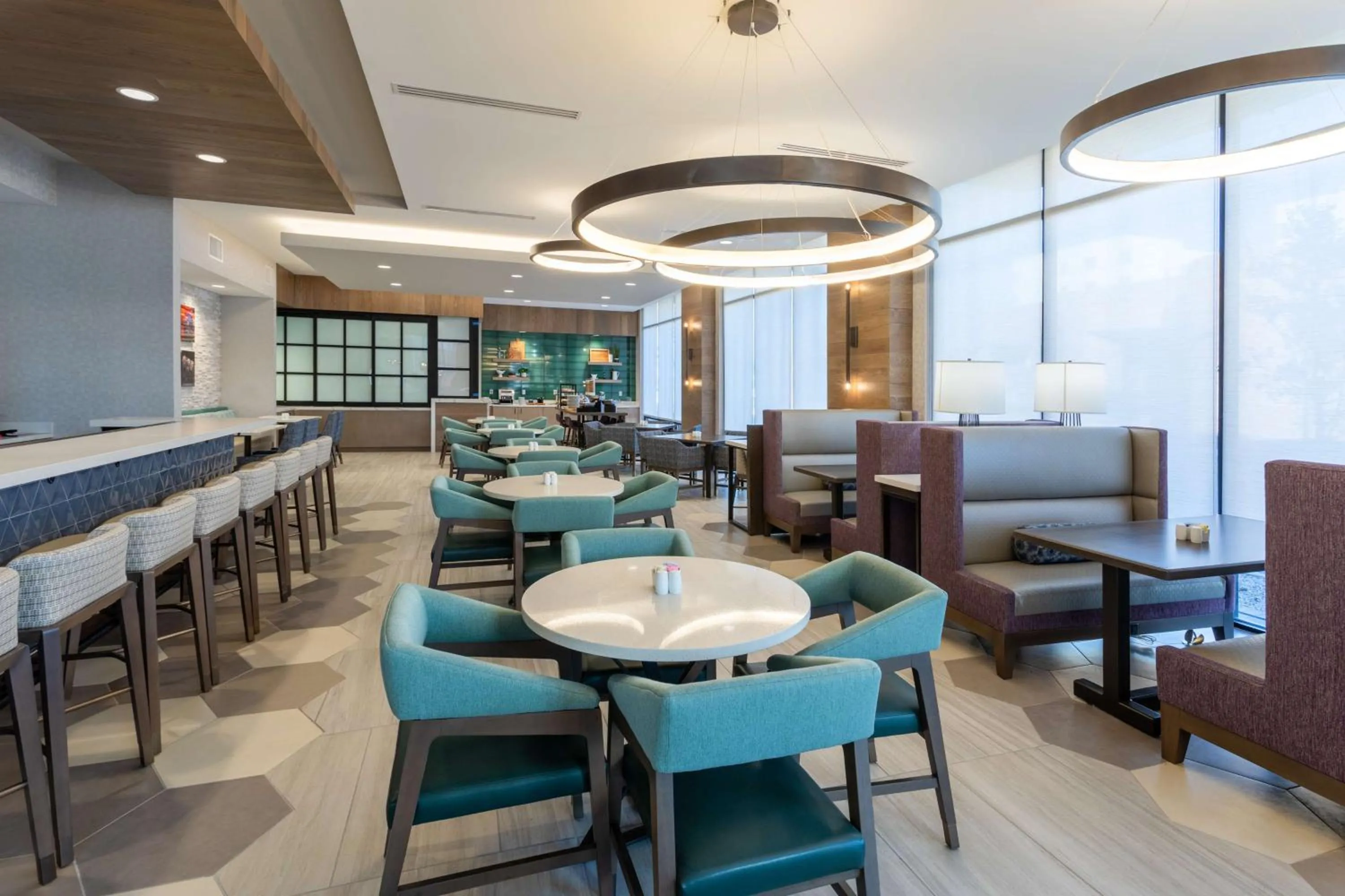 Restaurant/places to eat in Hilton Garden Inn Albuquerque Downtown, Nm