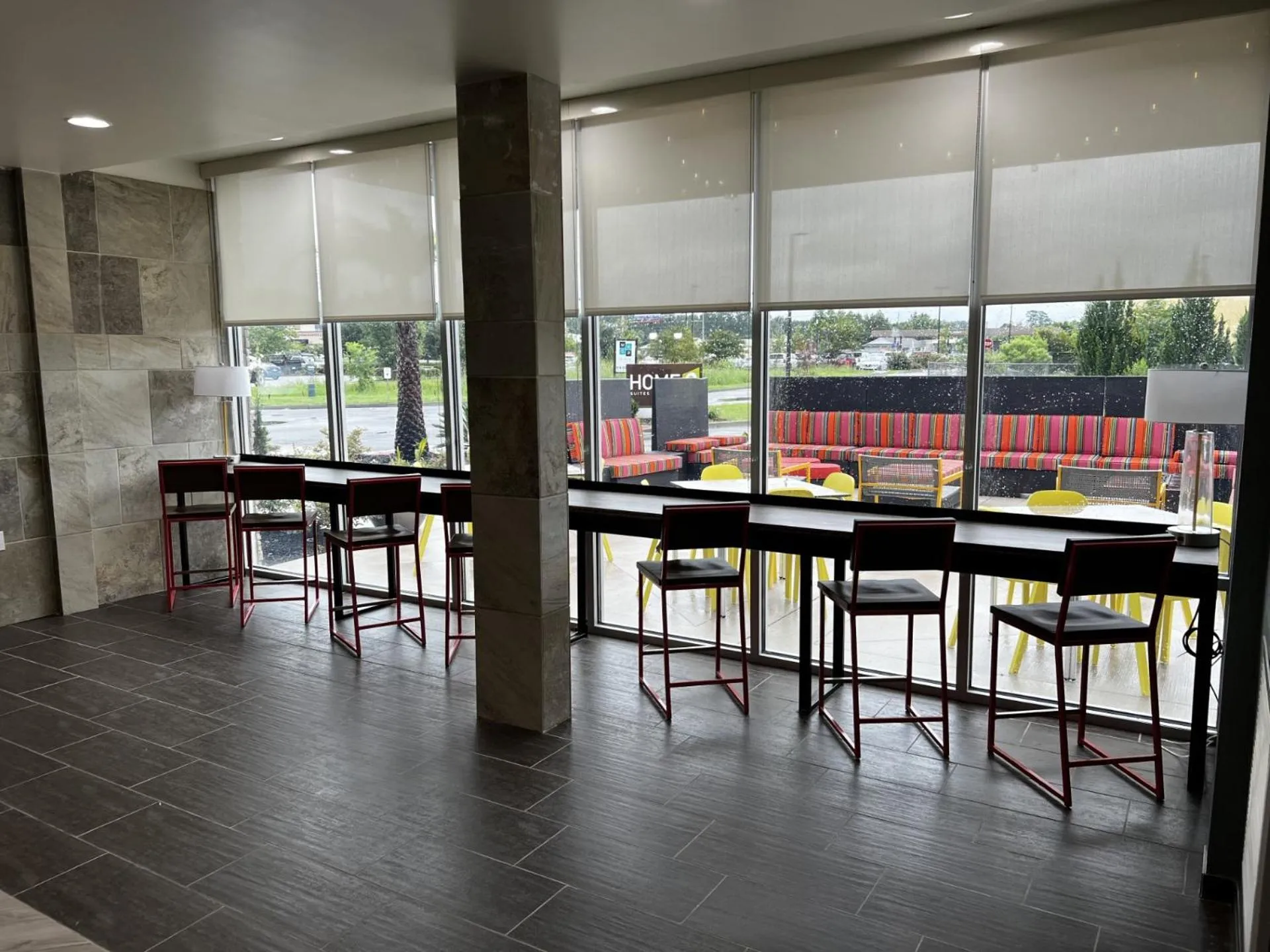 Seating area in Home2 Suites By Hilton Hinesville