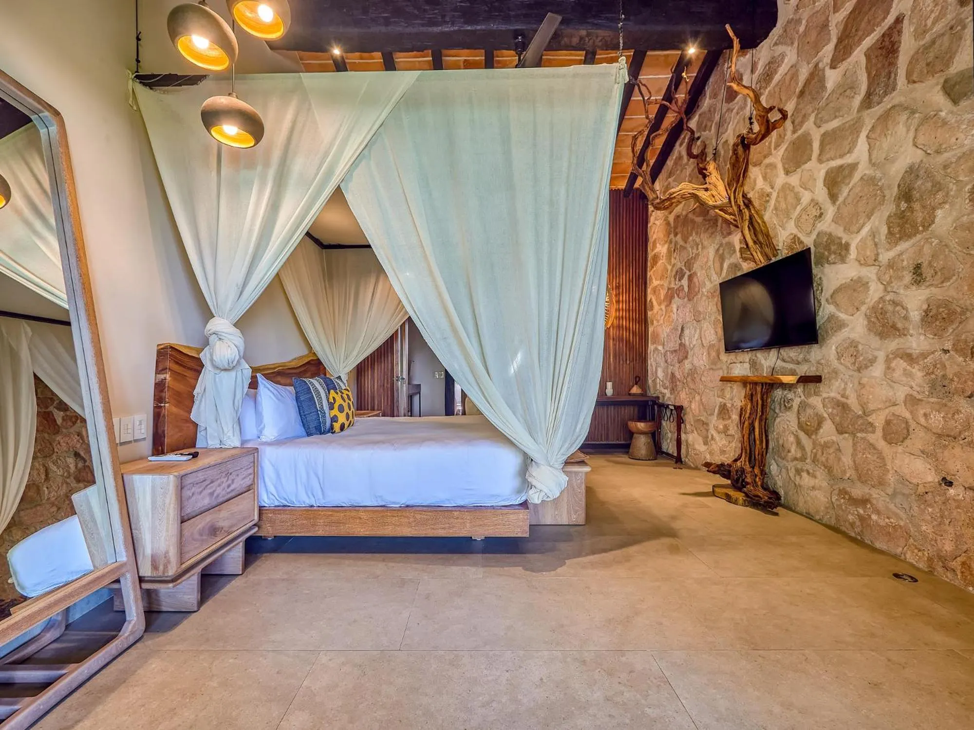 Photo of the whole room, Bed in Maxwell Residences at Indah