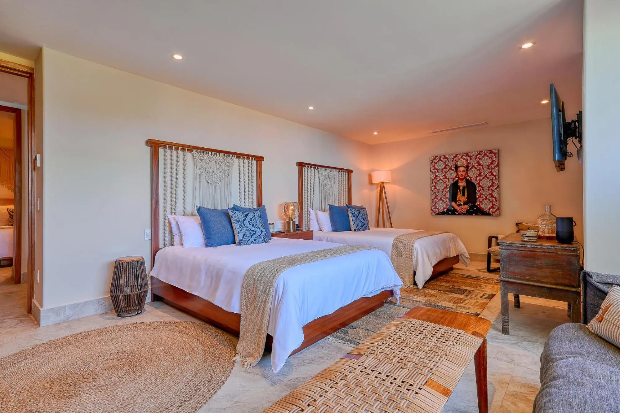 Photo of the whole room, Bed in Maxwell Residences at Indah