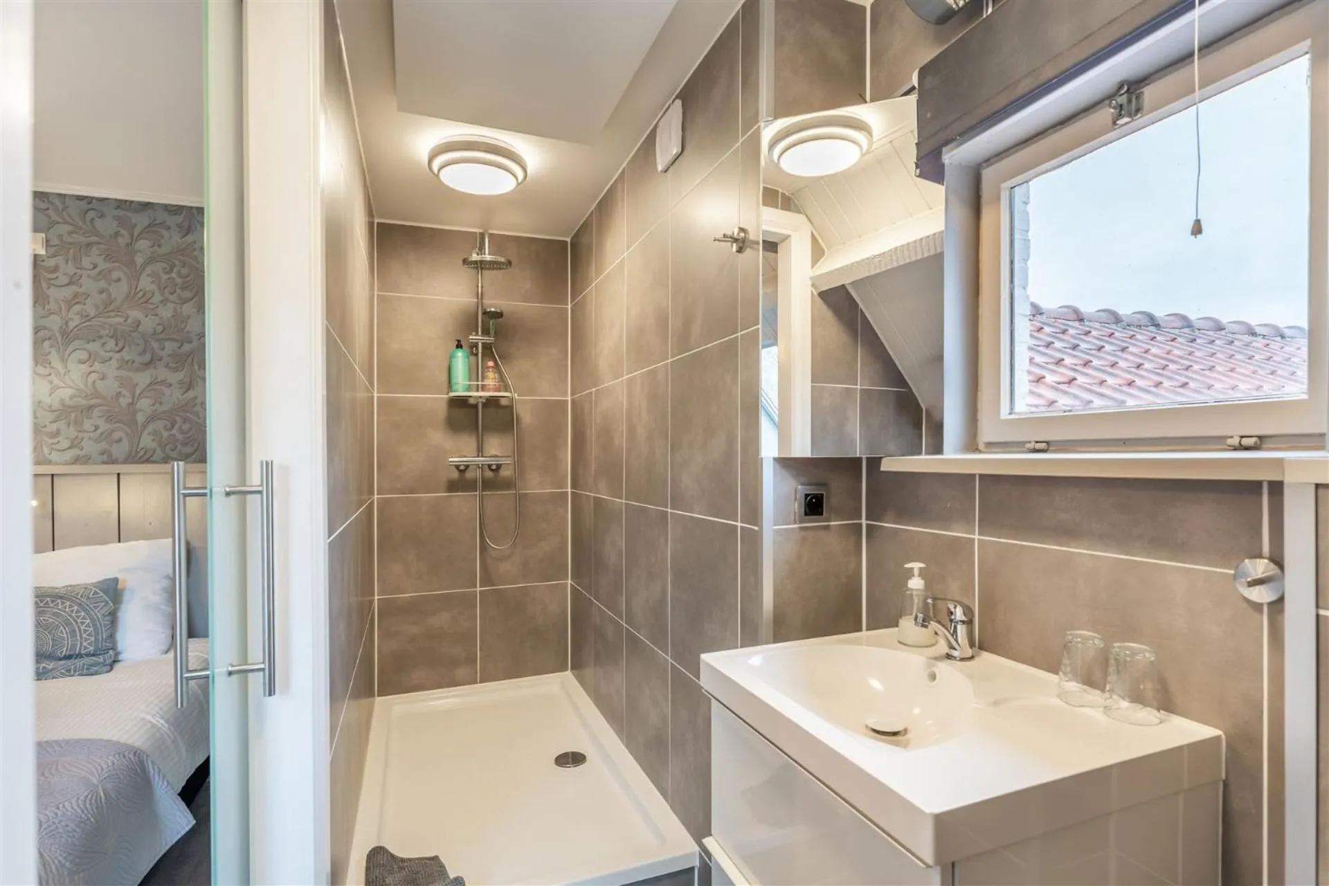 Bathroom in B&B De Kroonhoeve