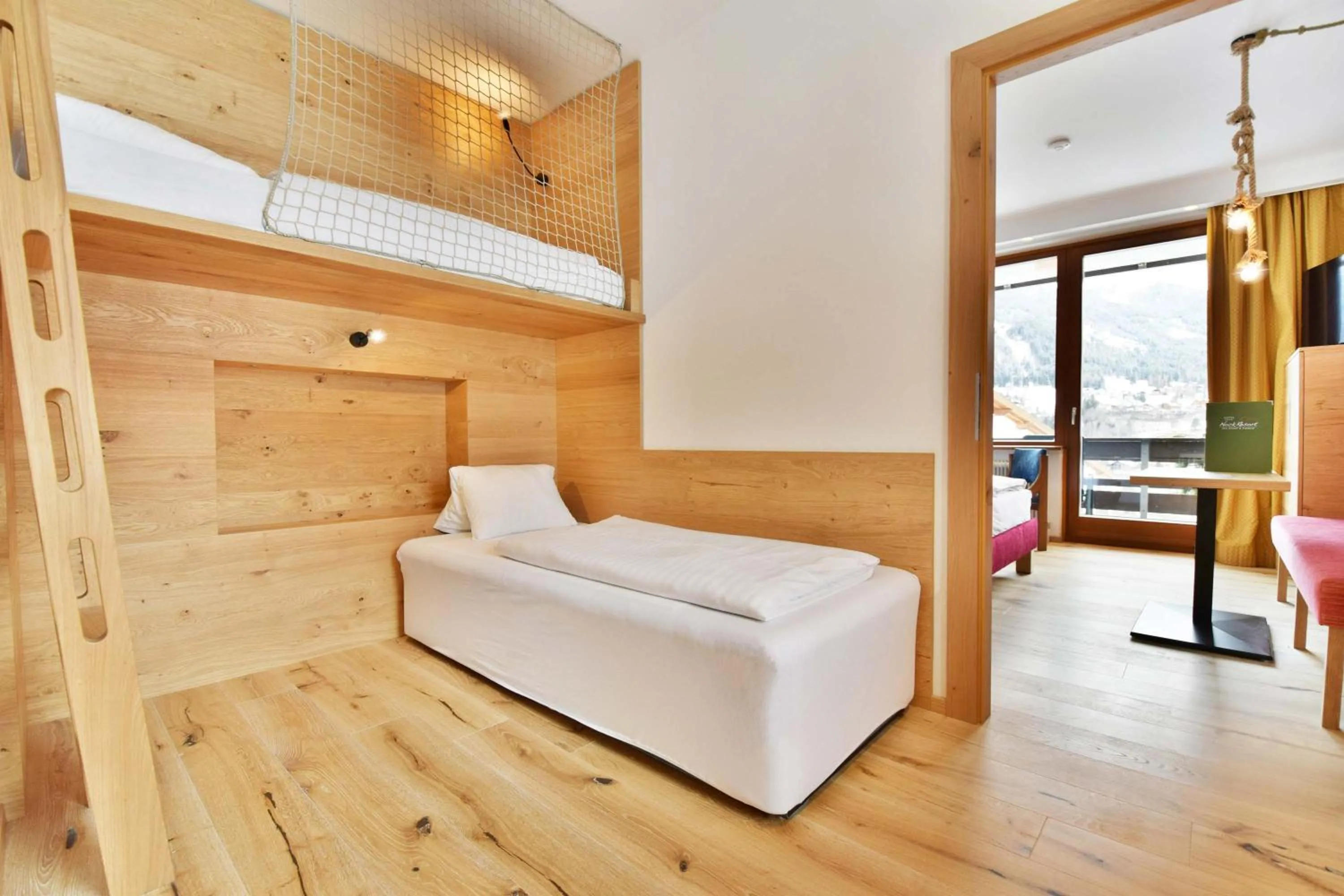 Photo of the whole room, Bed in Hotel NockResort