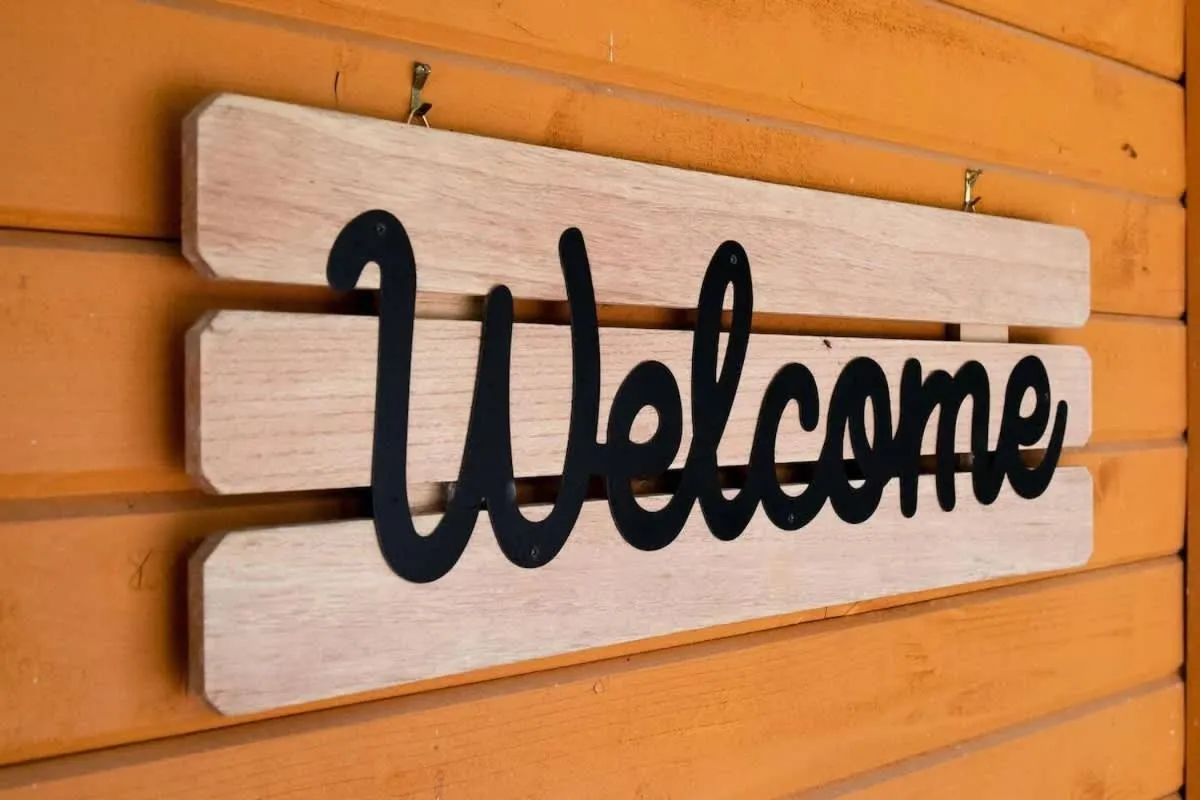 Lakefront 3BR with Bunkhouse and Kayaks, Rowboat Included