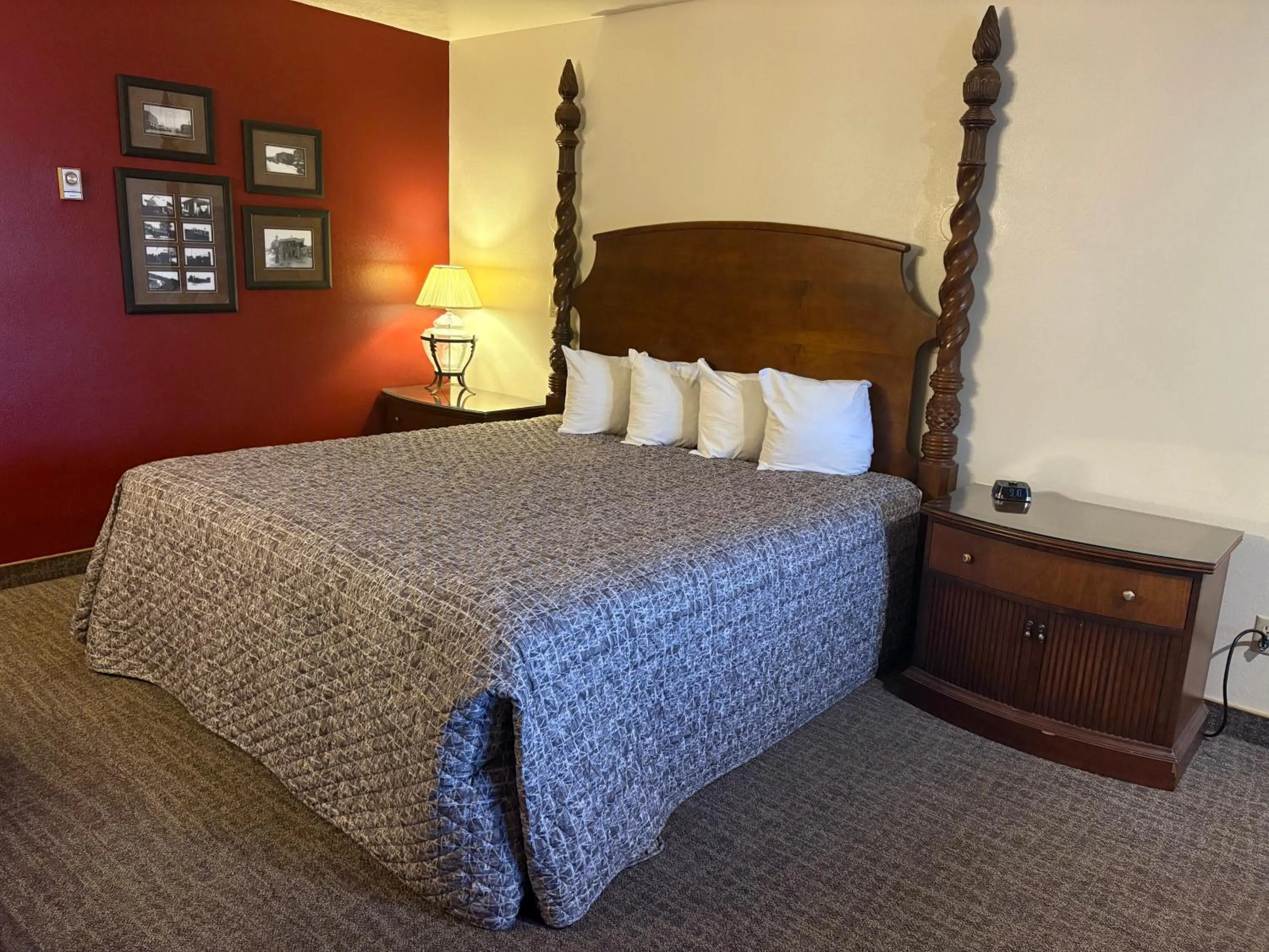 Bed in Clover Creek Inn