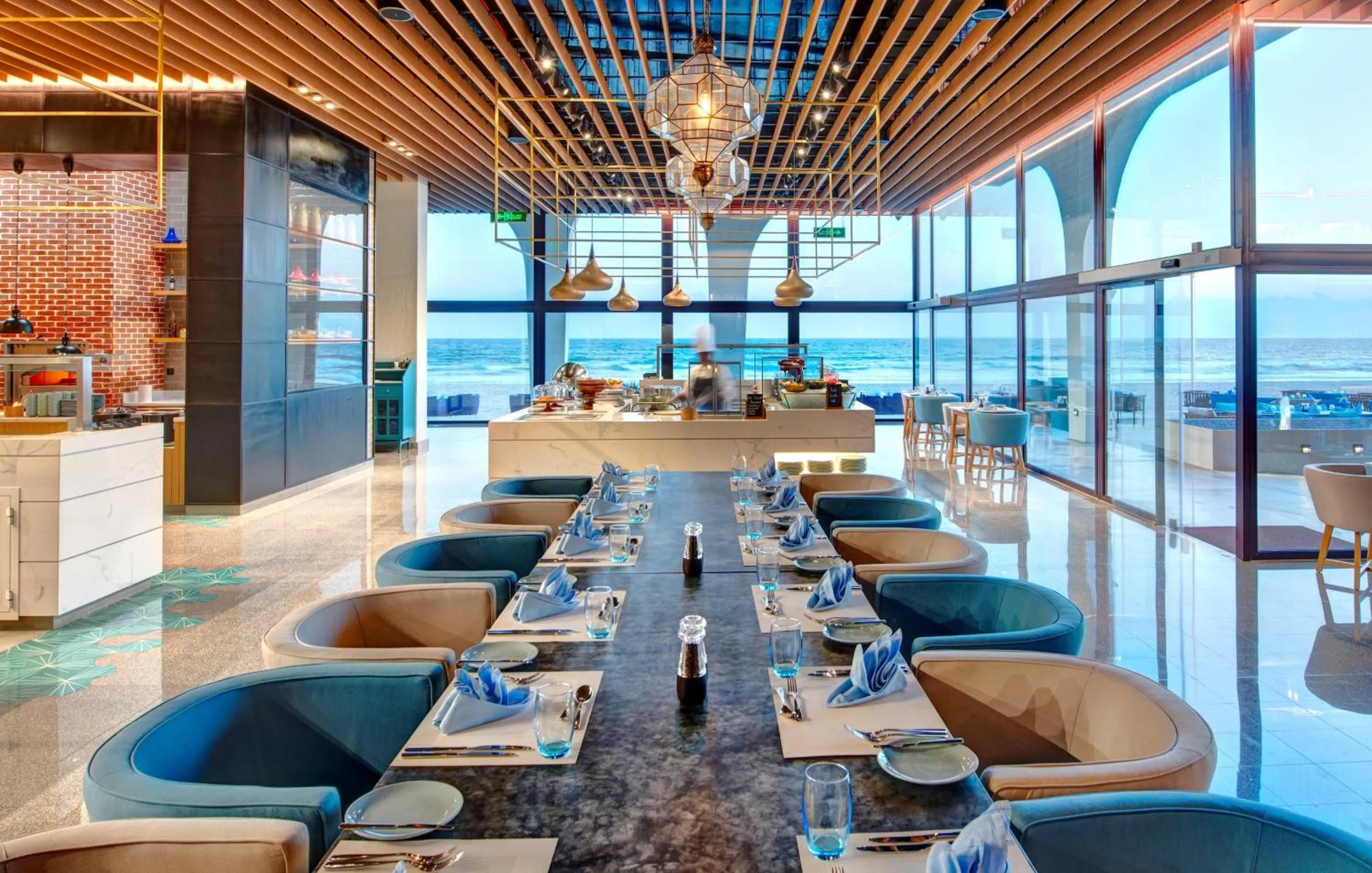 Restaurant/places to eat in Crowne Plaza Resort Salalah by IHG