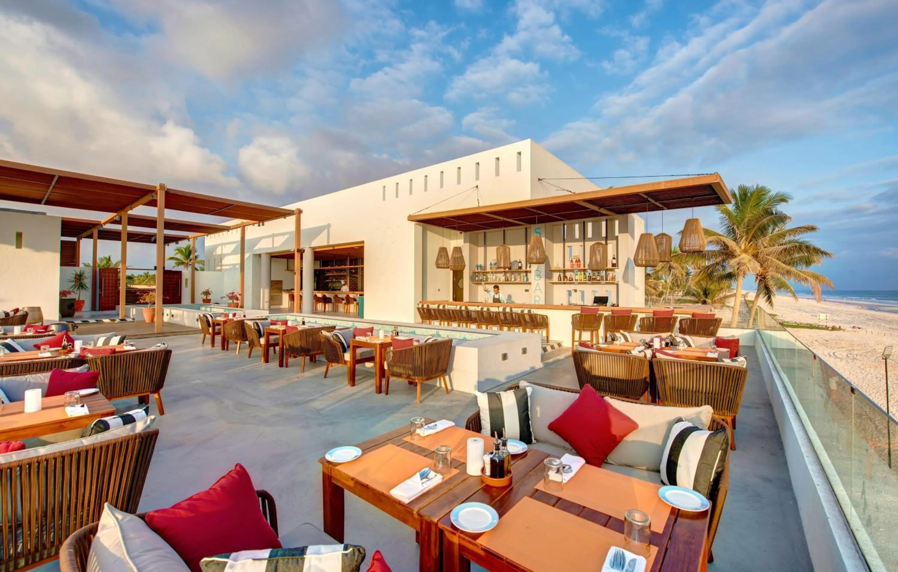 Restaurant/places to eat in Crowne Plaza Resort Salalah by IHG