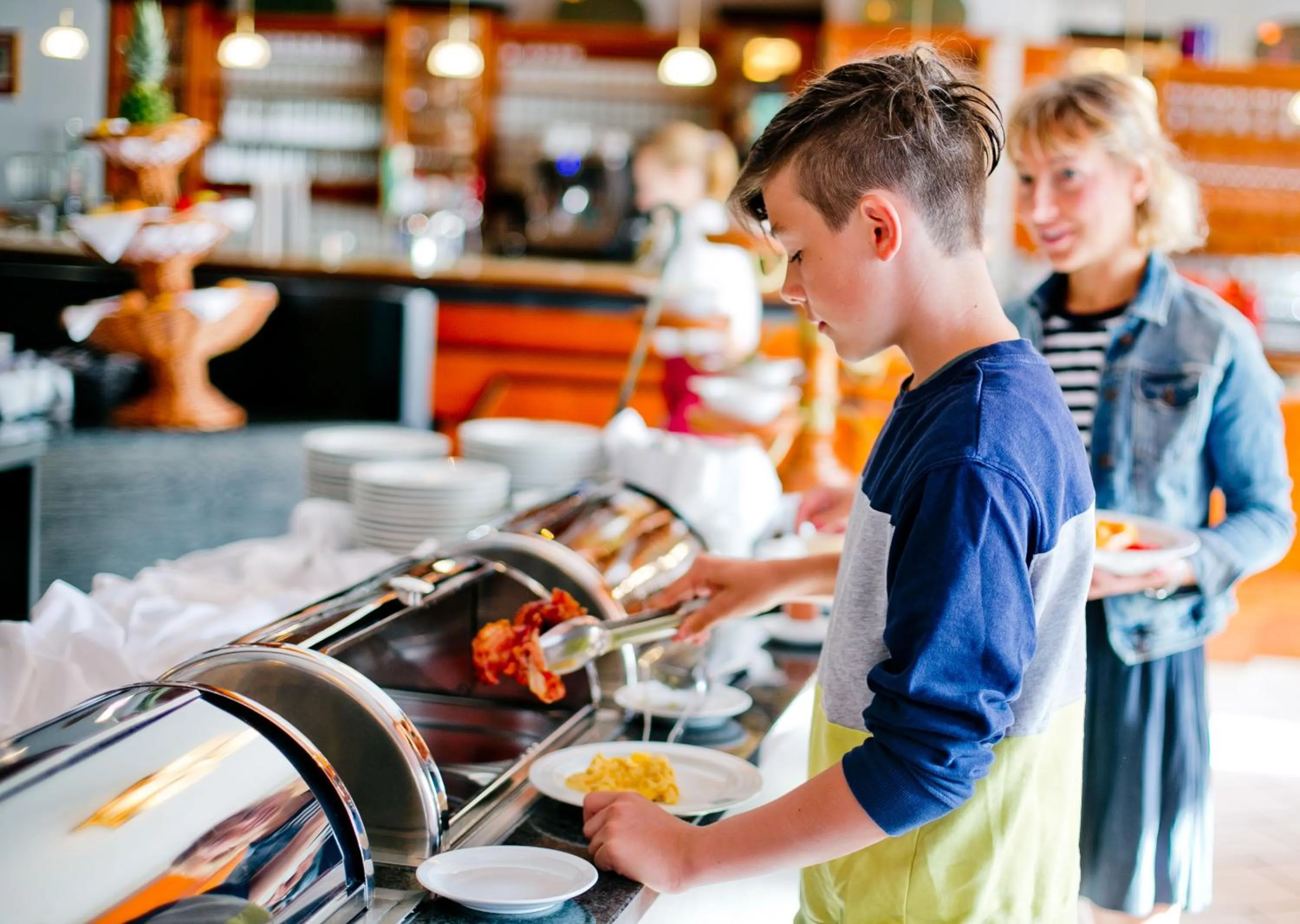 Buffet breakfast in Hotel Birkenhof am See