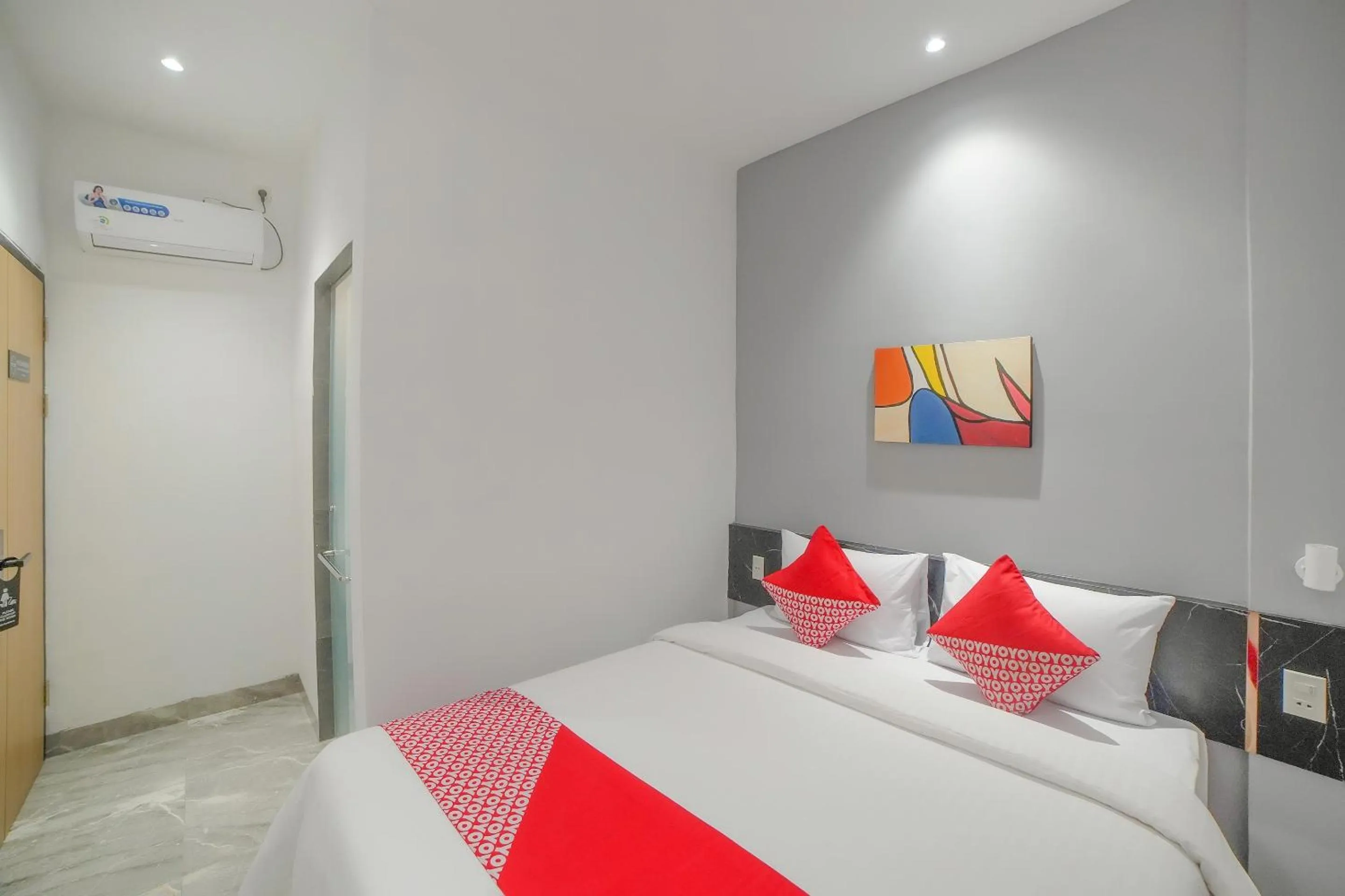 Bedroom, Bed in Capital O 90447 Kardopa Hotel Megapark