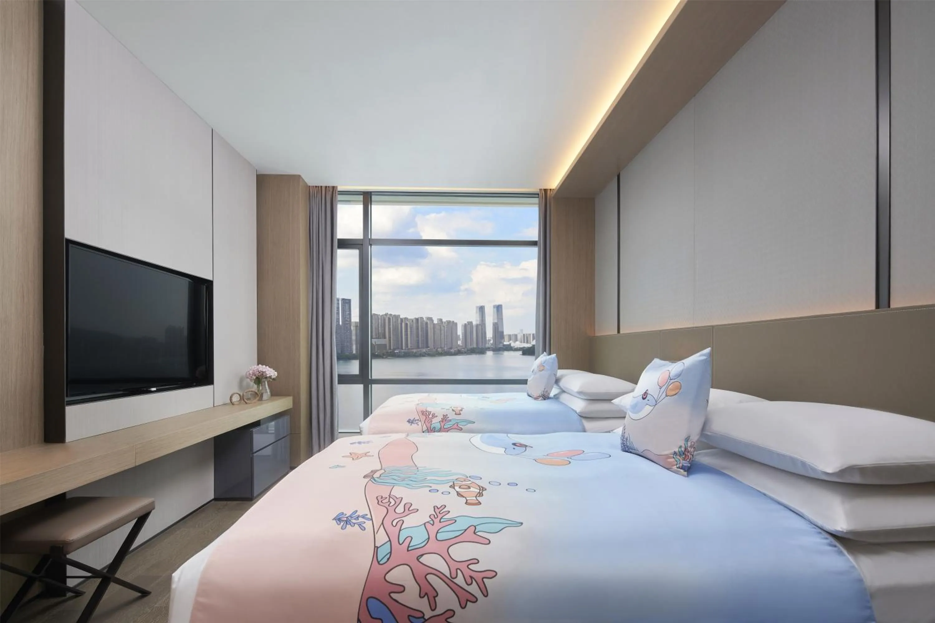 Bedroom, Bed in The Meixi Lake, Changsha Marriott Executive Apartments