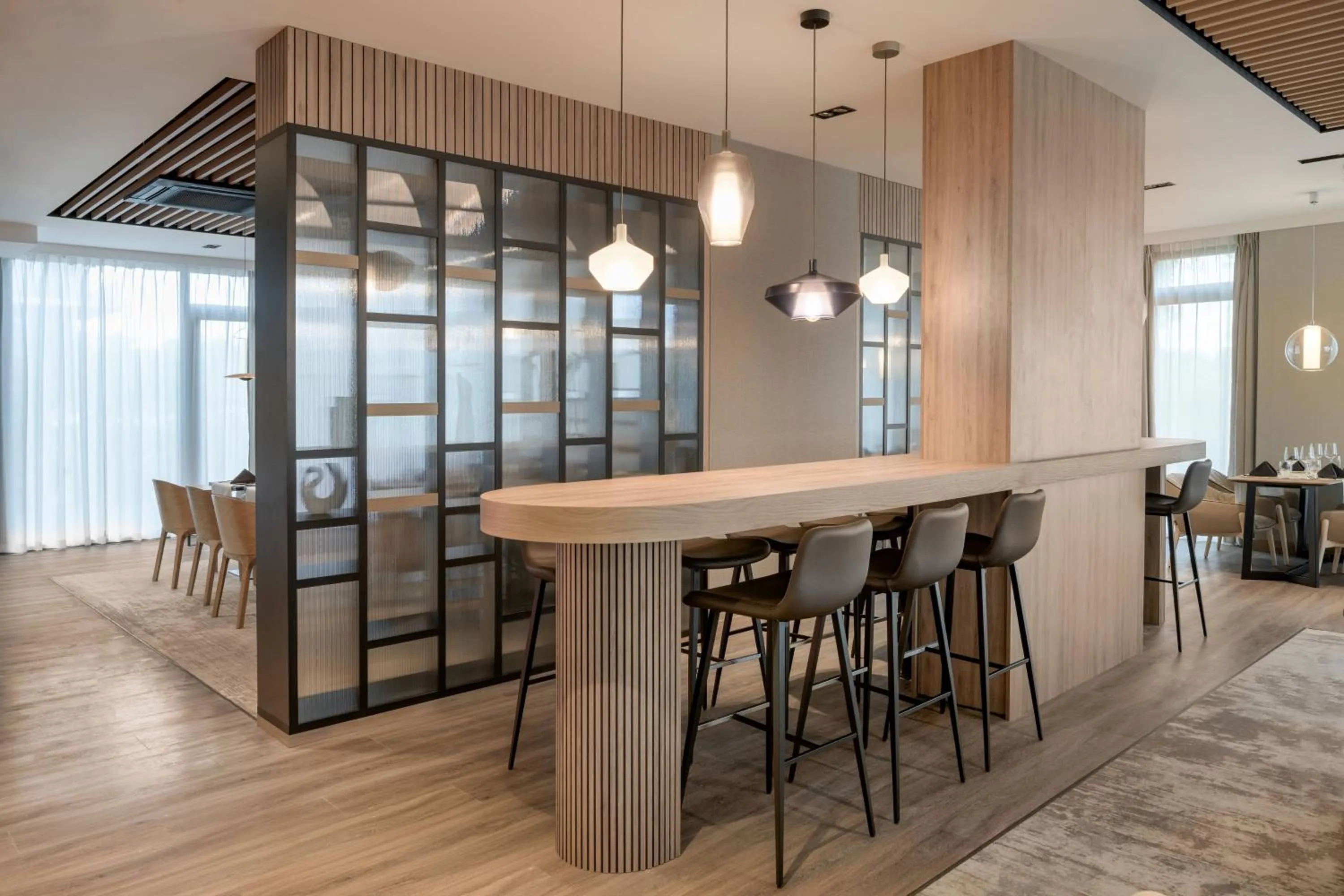 Restaurant/places to eat in AC Hotel by Marriott Krakow