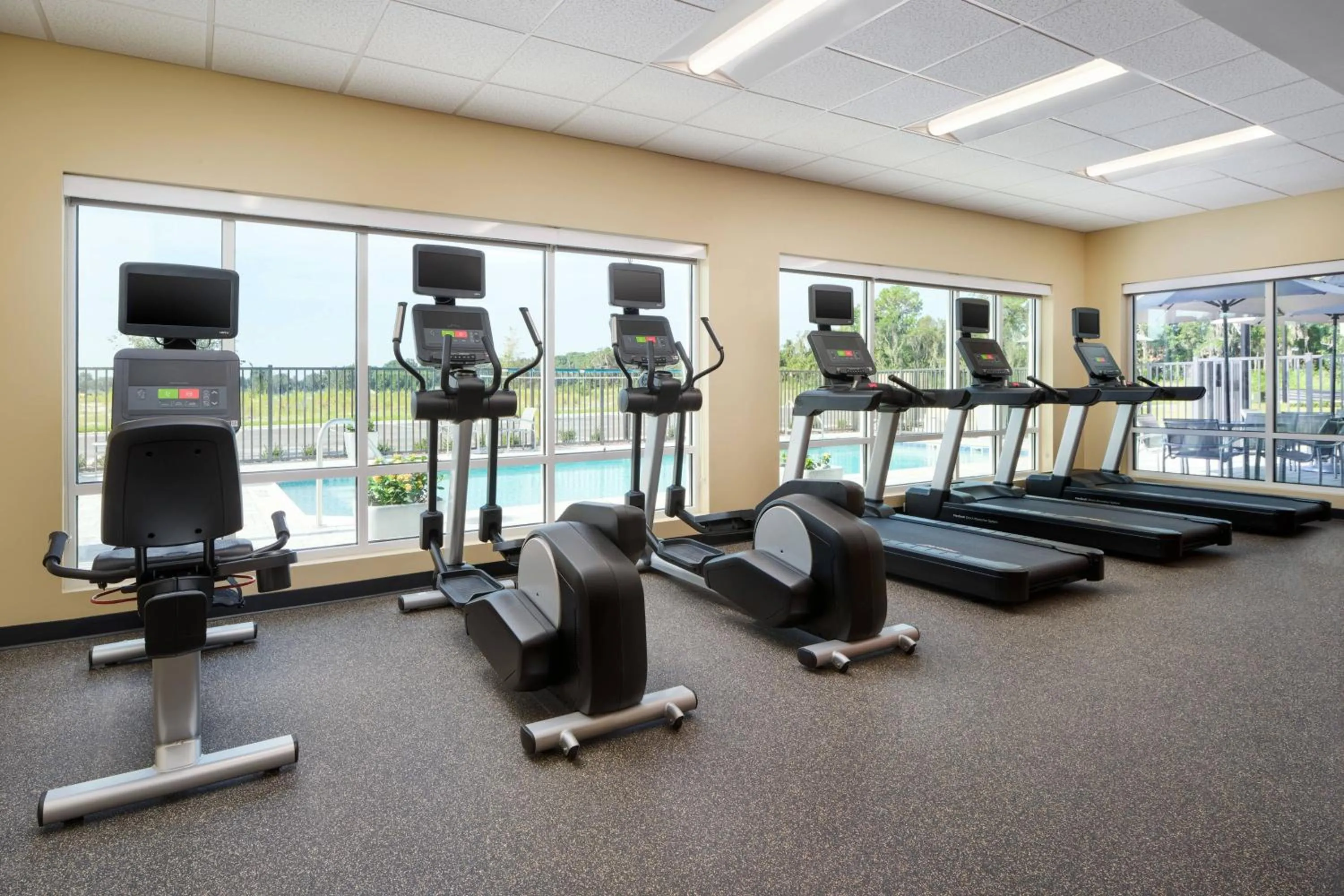 Fitness centre/facilities in TownePlace Suites by Marriott Leesburg