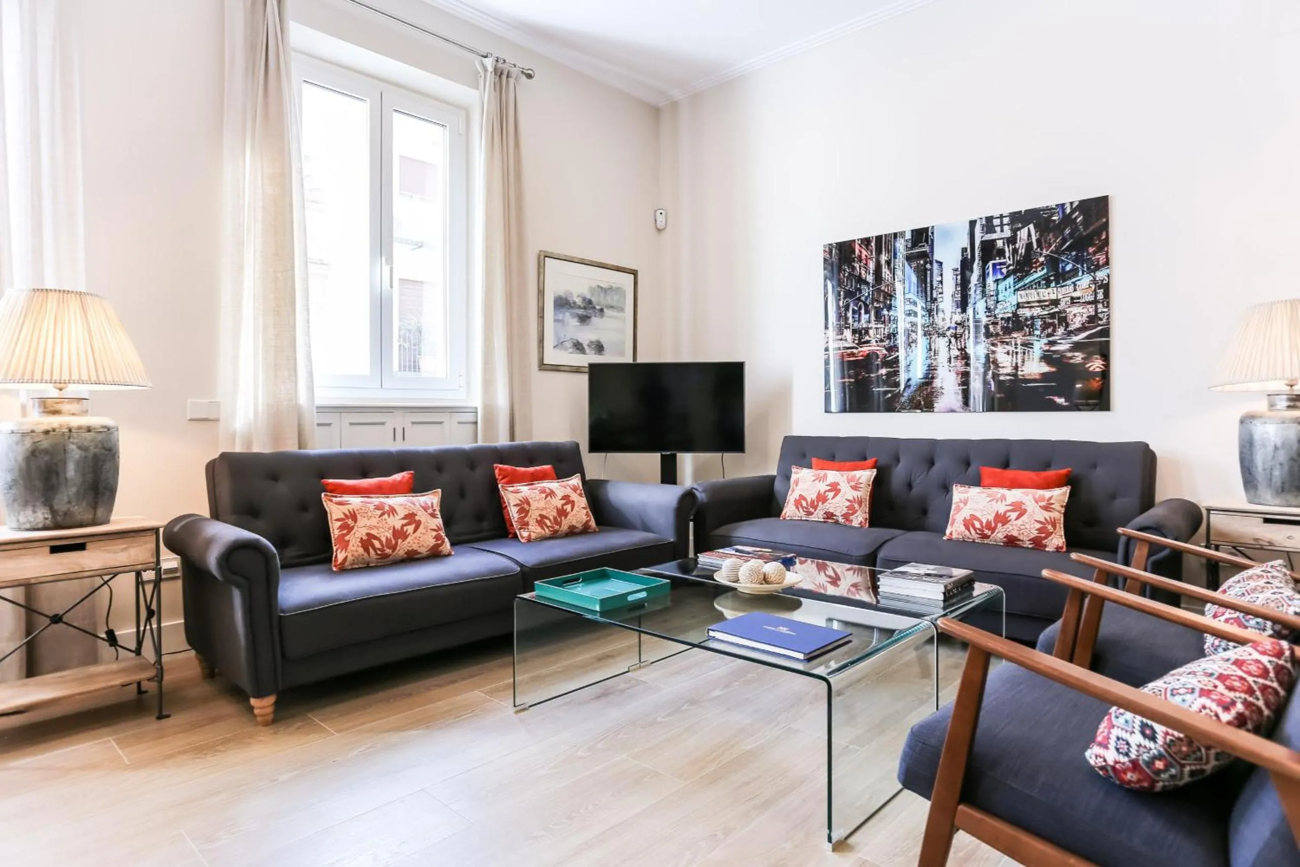 Communal lounge/ TV room in Mateo Gago 13