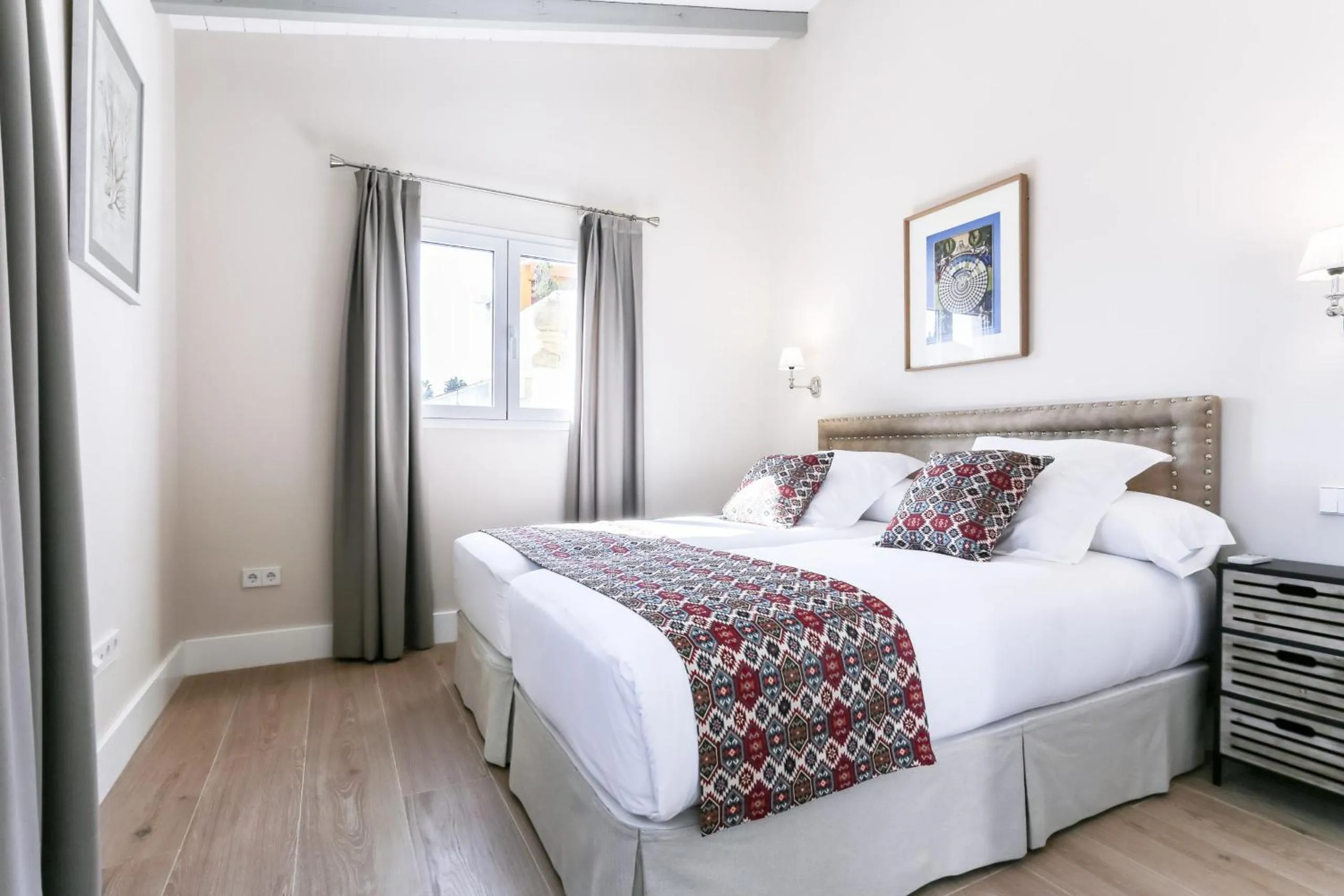 Bed in Mateo Gago 13