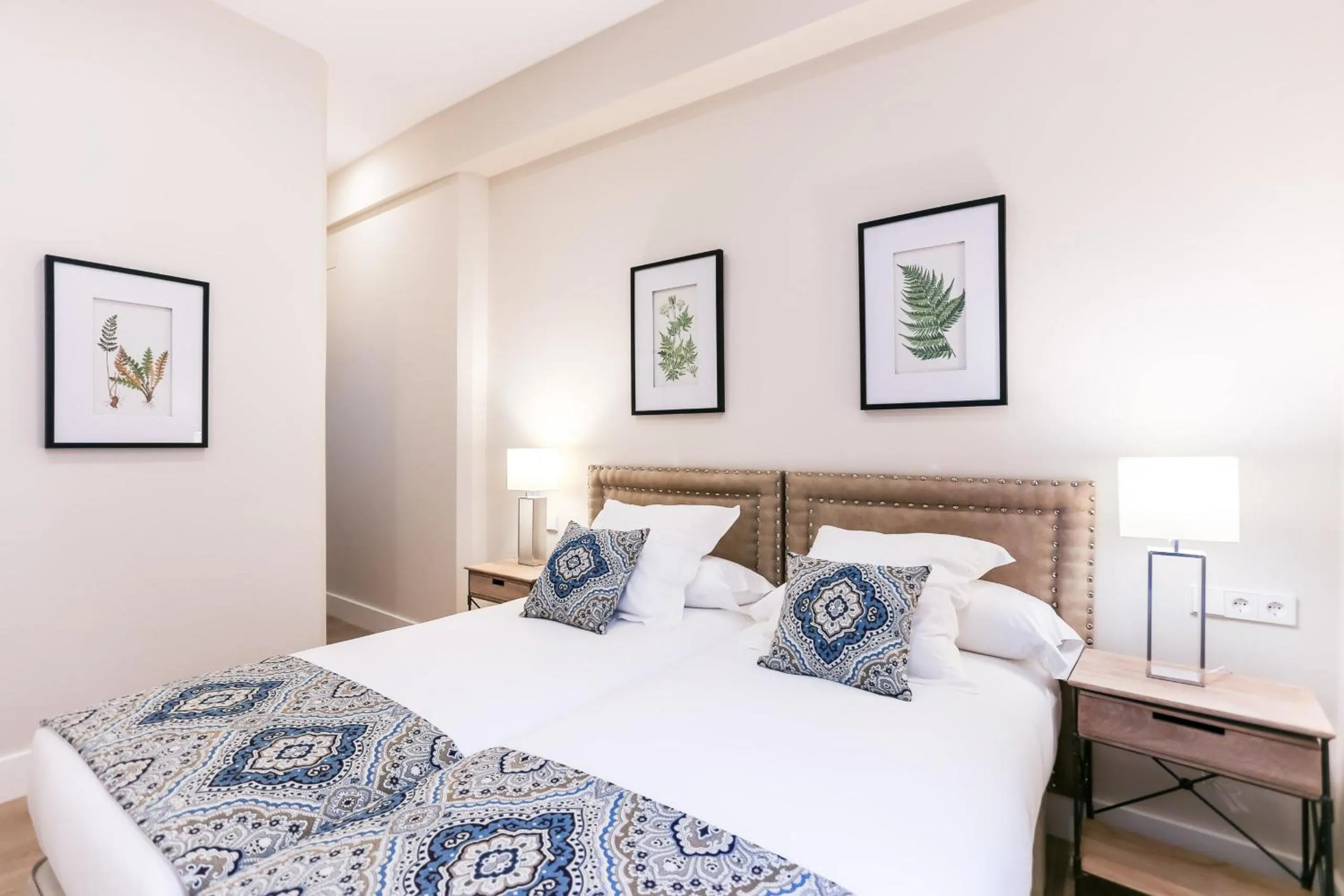 Bed in Mateo Gago 13