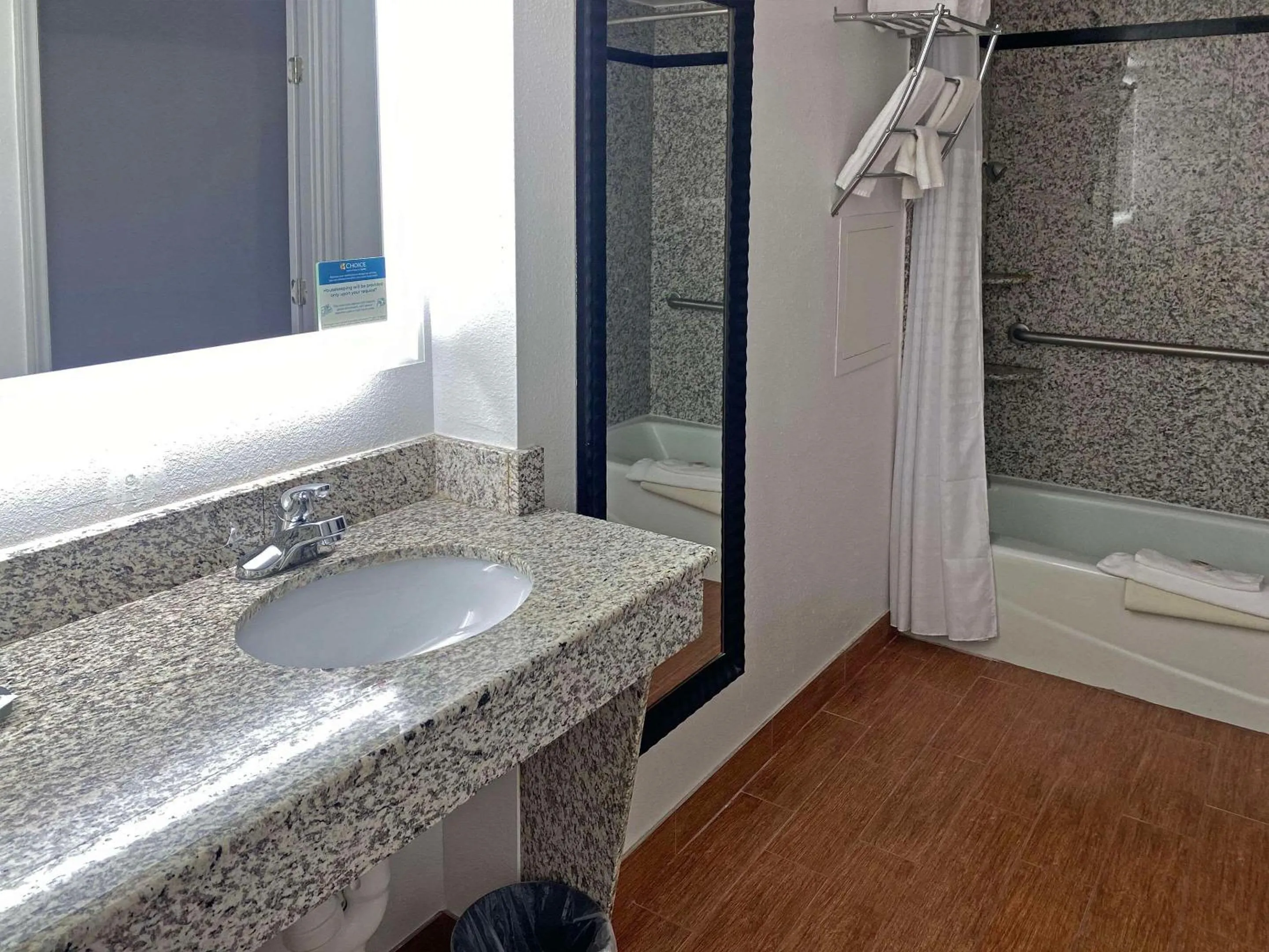 Bedroom in Comfort Inn Conover-Hickory