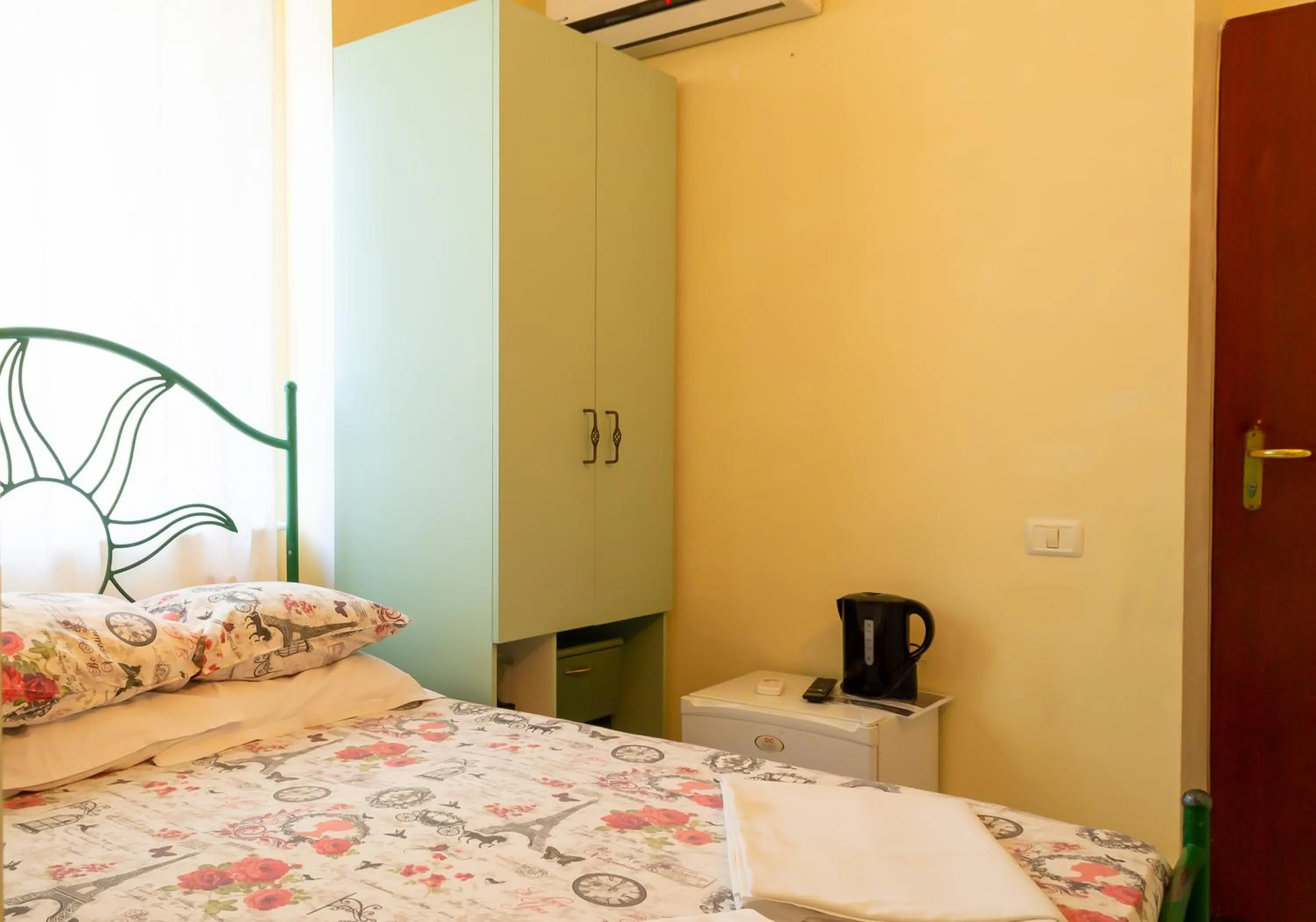 Bed in ElStefanino House