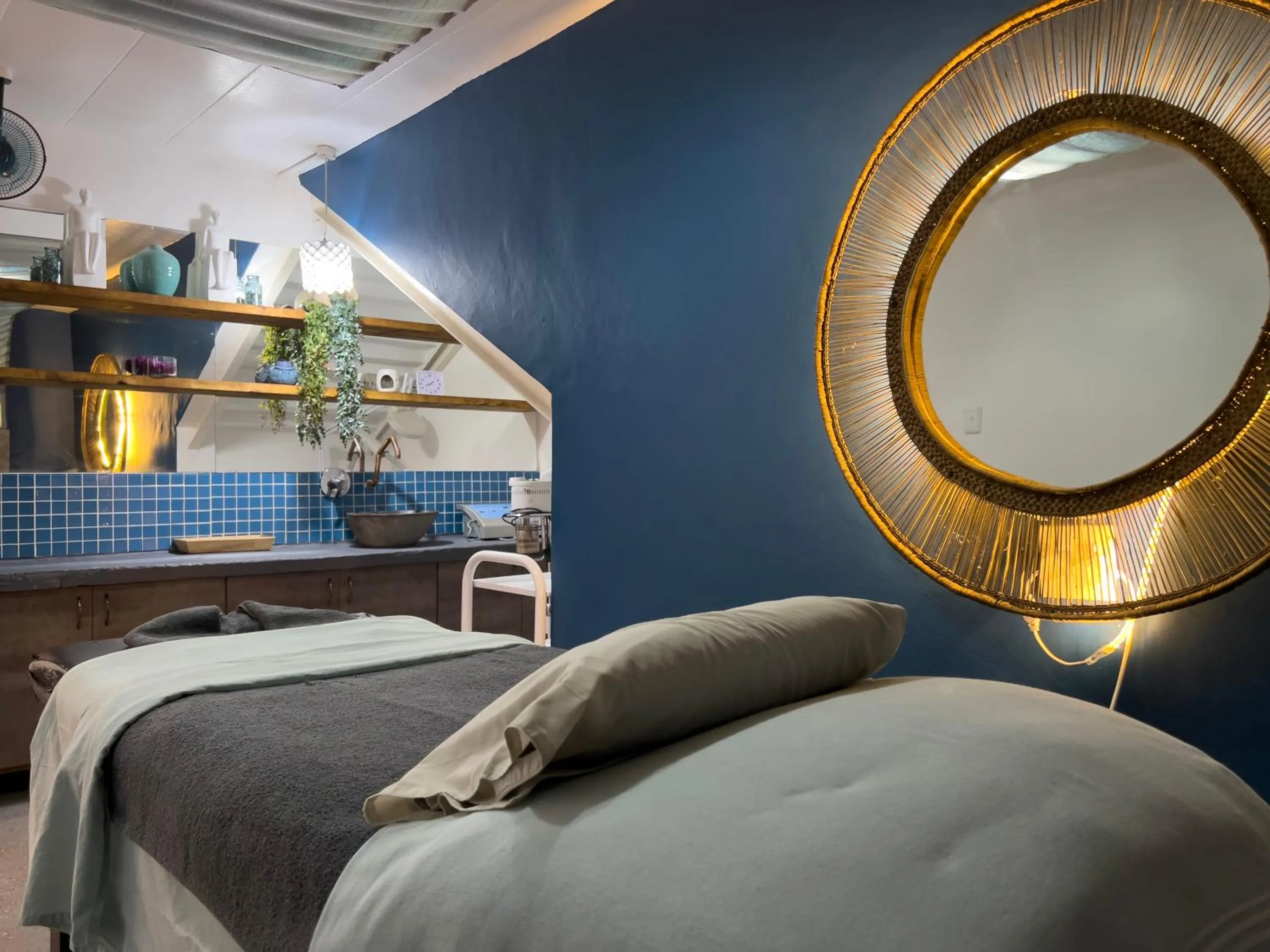 Massage, Bed in Alveston Manor Boutique Hotel & Spa