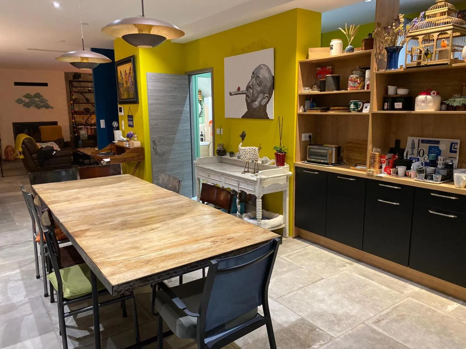 Property building in L’ARDOISIÈRE, maison d’hôtes et d’amis