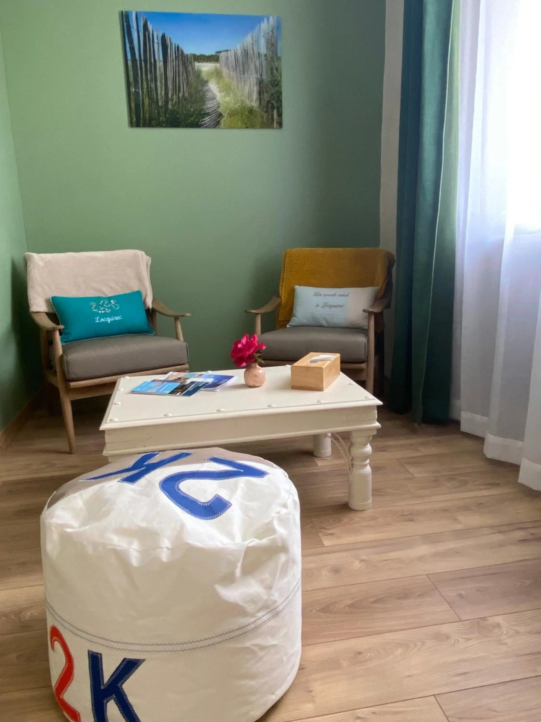 Seating area in L’ARDOISIÈRE, maison d’hôtes et d’amis