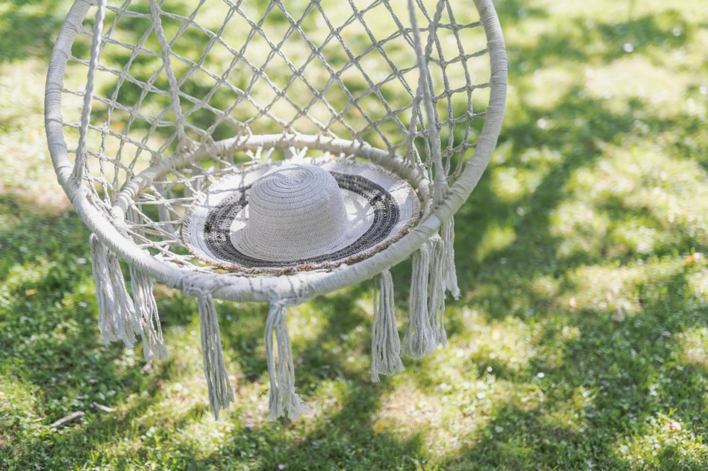 Garden in LA RÉSERVE DE L'AUBE - Hébergements insolites Luxe et Design