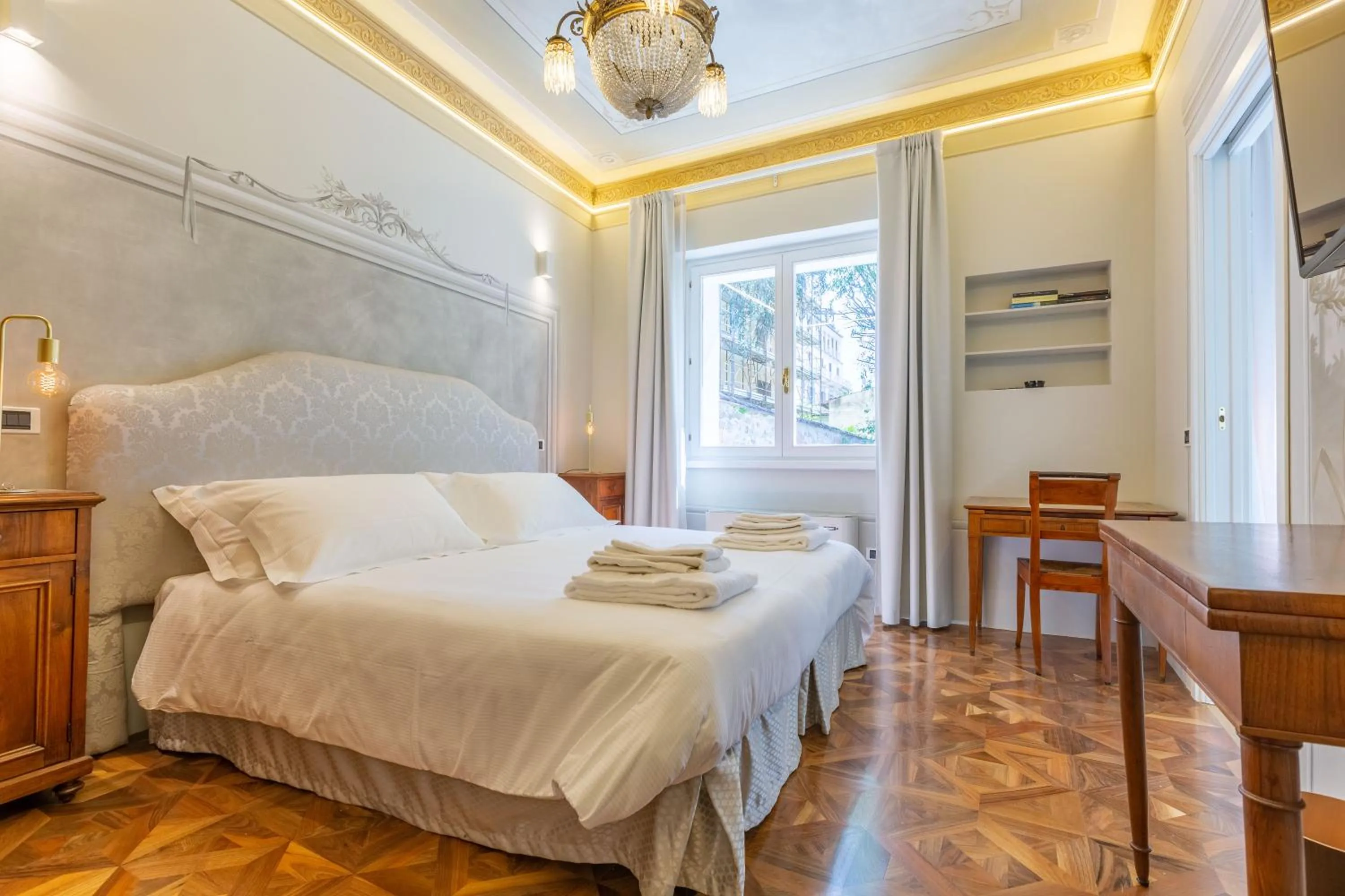 Photo of the whole room, Bed in Villa Tortorelli