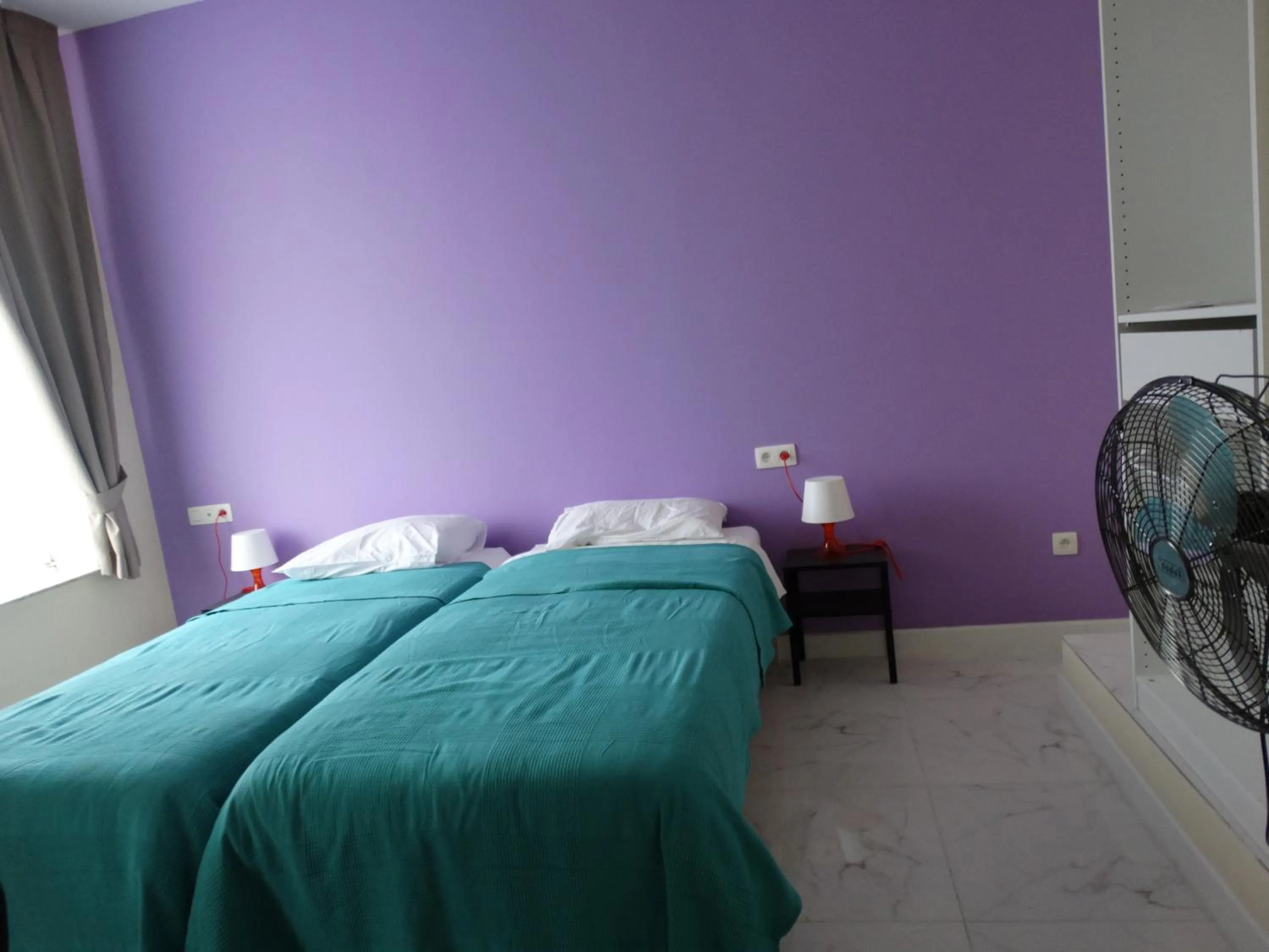 Bed in Hotel de la Gare Aalst