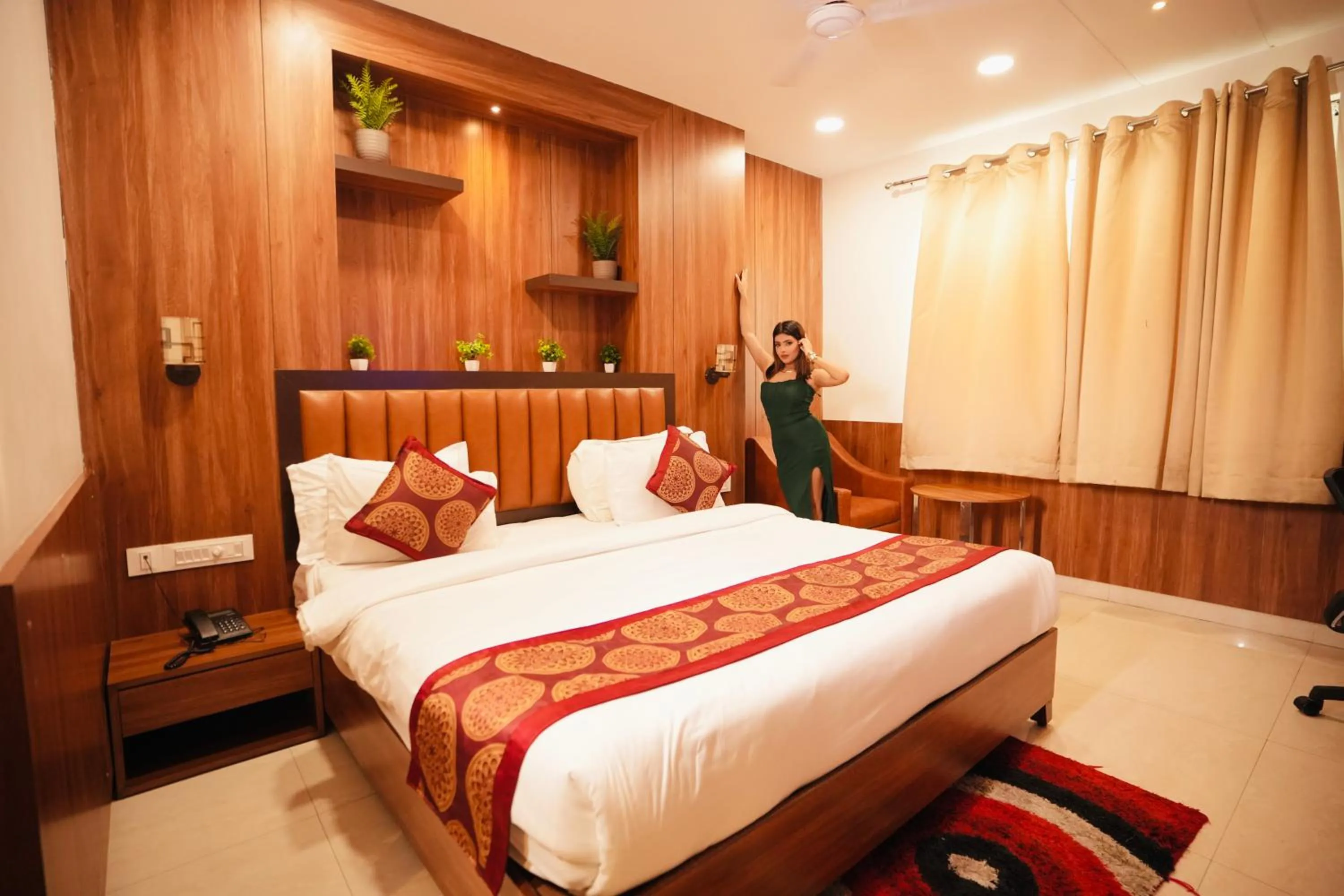 Bed in Hotel Pradeep Star Inn