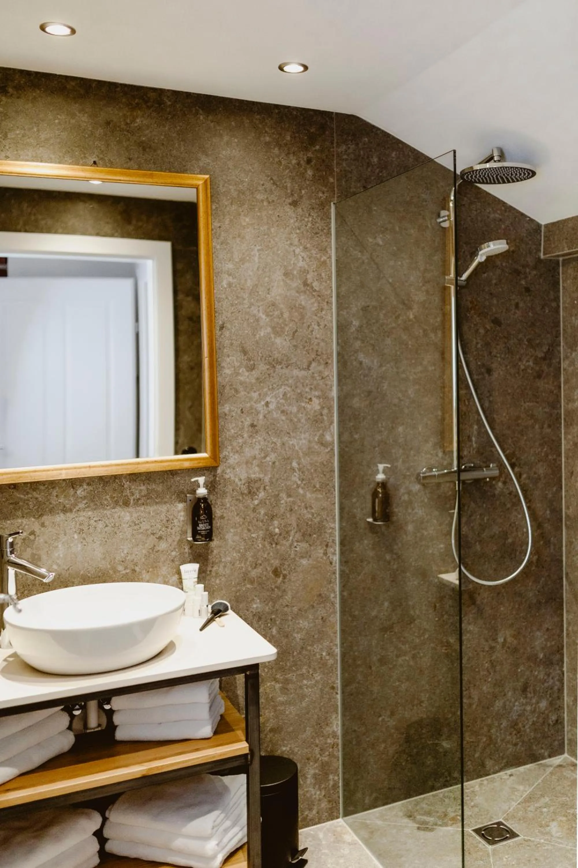 Bathroom in Seehotel Berau