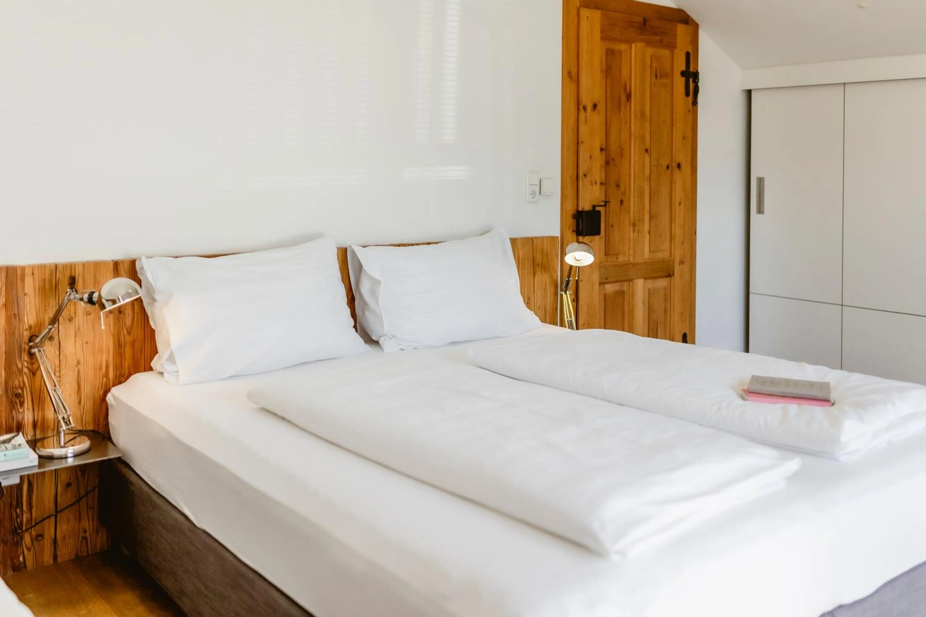 Bed in Seehotel Berau