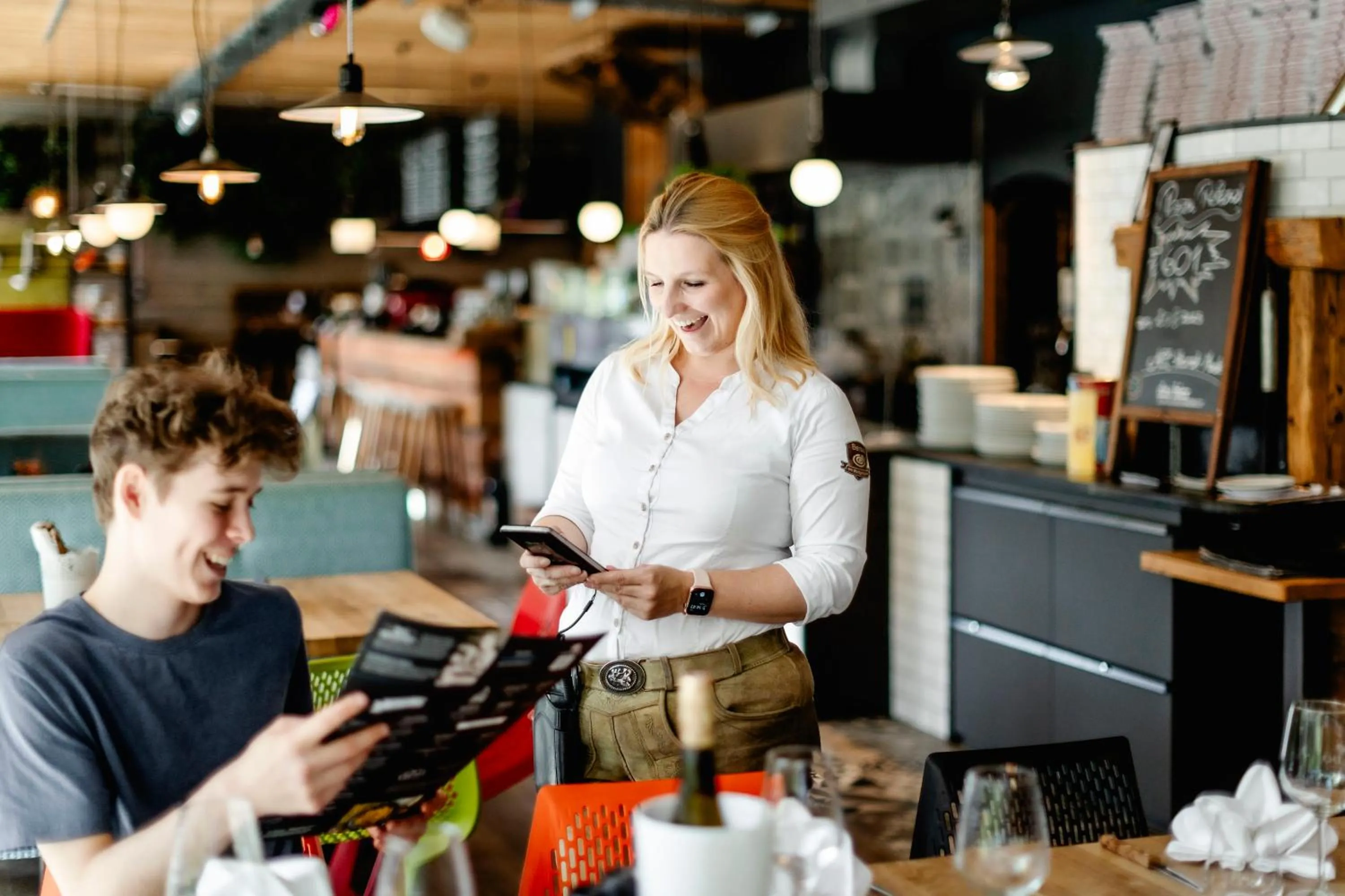 Restaurant/places to eat in Seehotel Berau