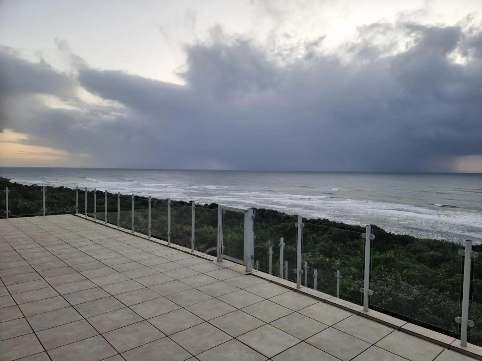 Sea view in Waves of Mercy