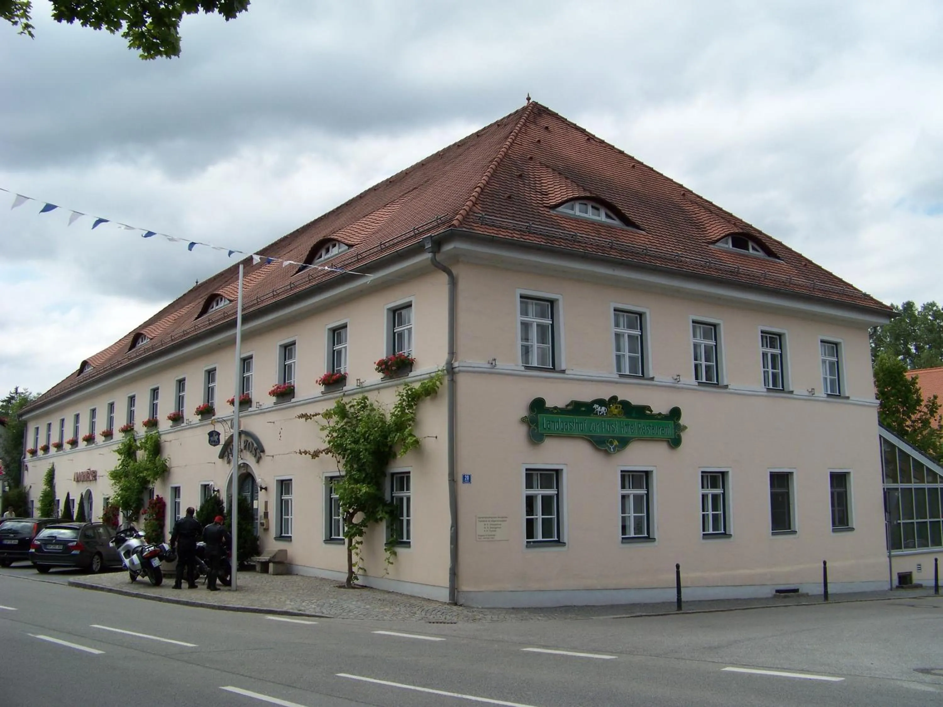 Property building in Hotel Landgasthof Zur Post