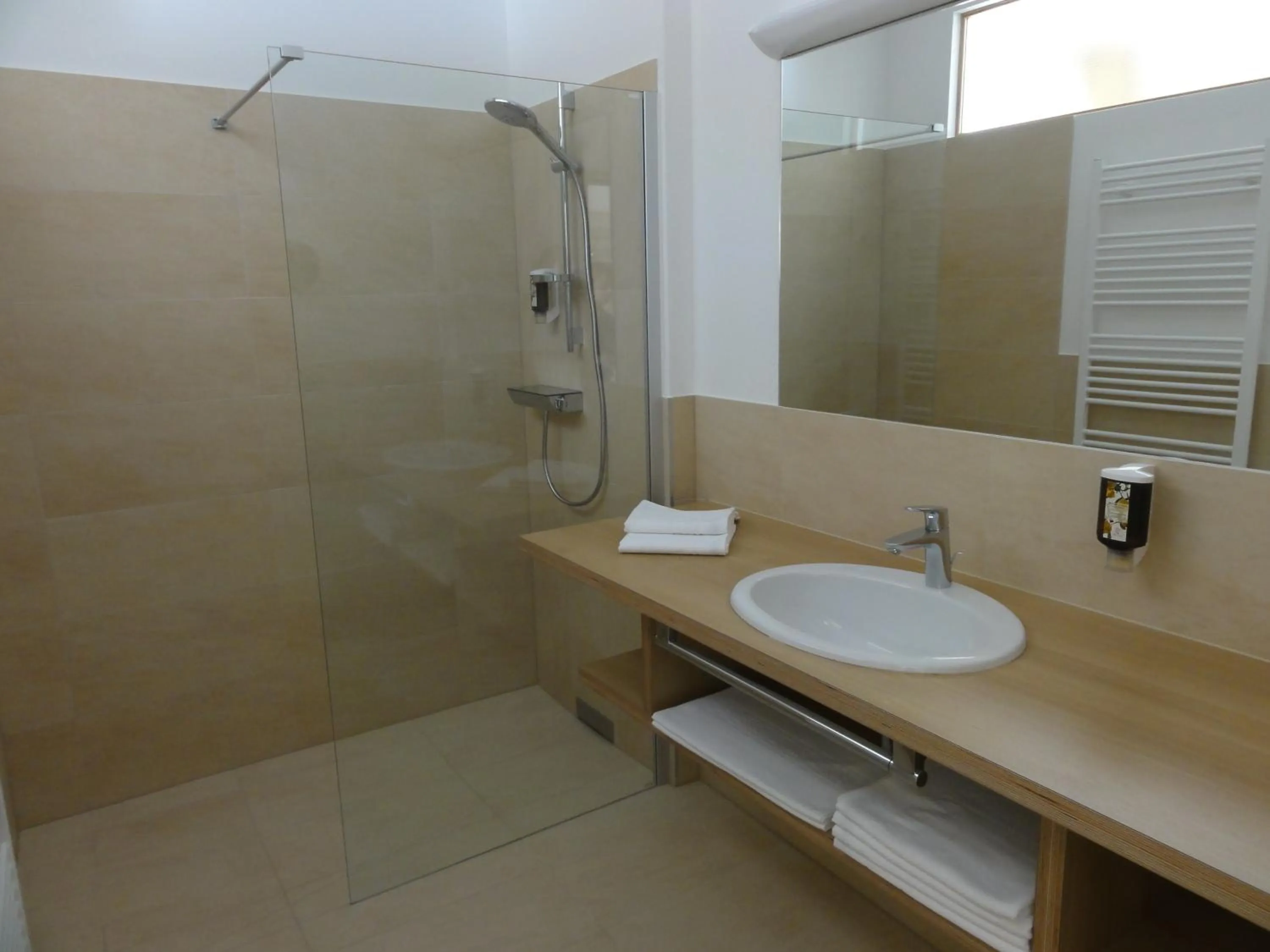 Bathroom in Familiengasthof Maier