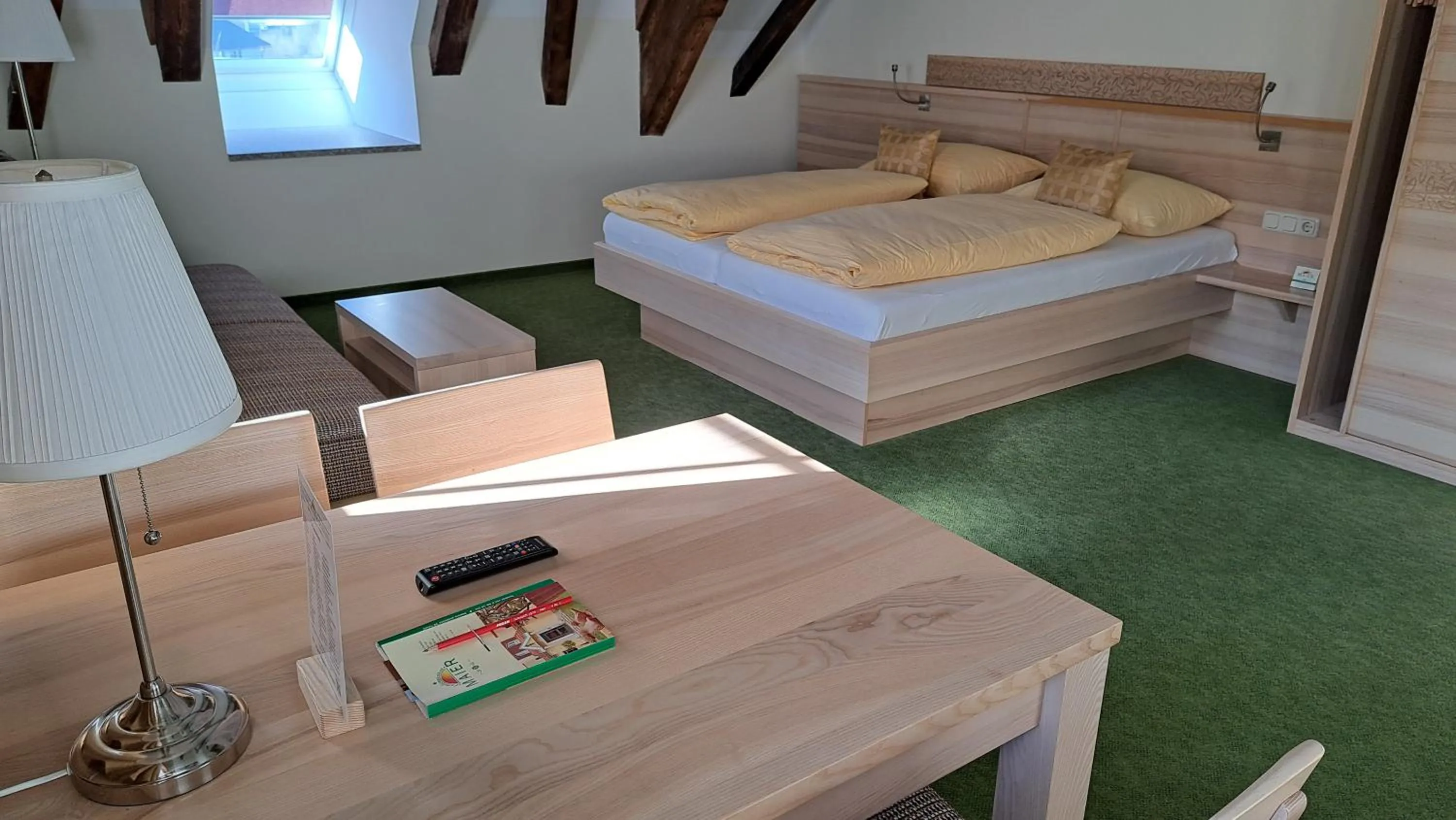 Photo of the whole room, Bed in Familiengasthof Maier