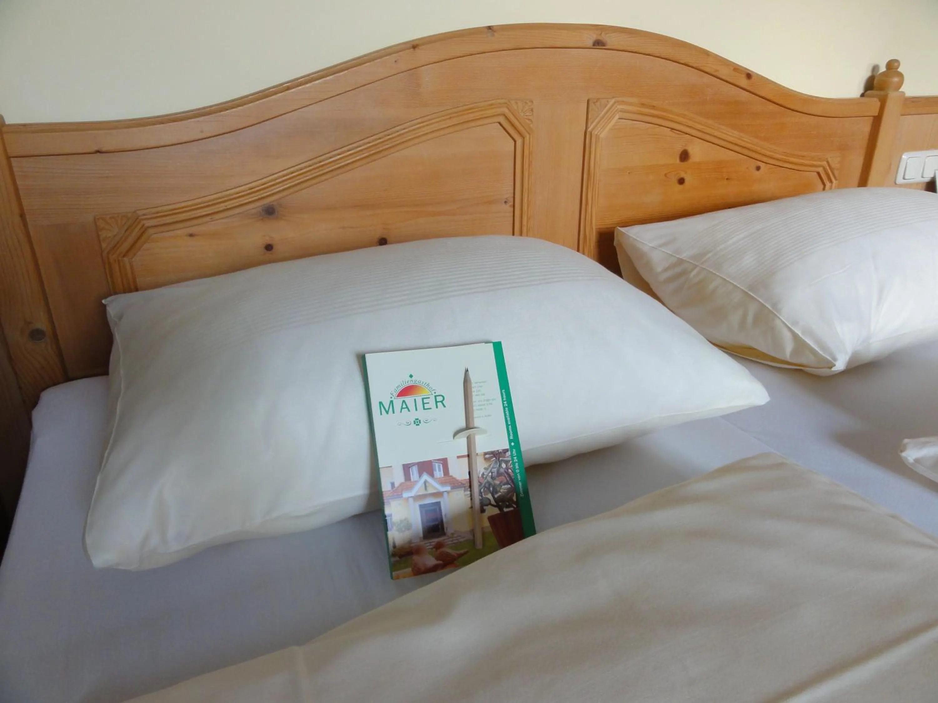 Bed in Familiengasthof Maier